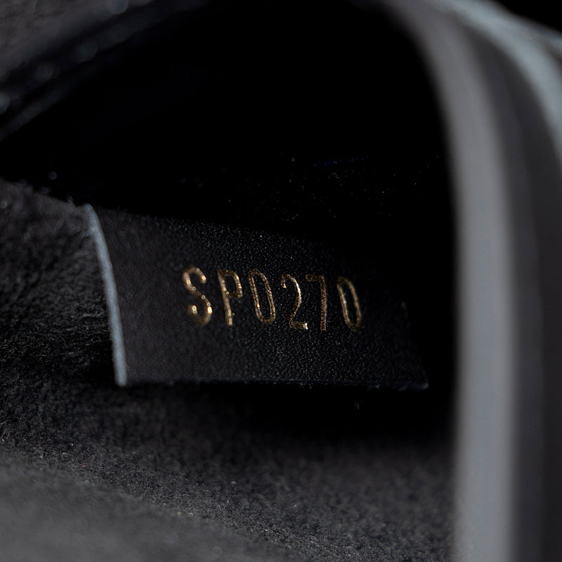 Louis Vuitton Reverse Monogram Dauphine Chain Wallet (SHF-Z8FXpO)