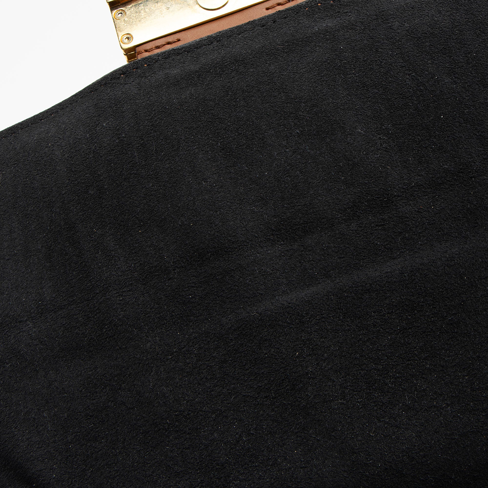 Louis Vuitton Reverse Monogram Dauphine MM Shoulder Bag (SHF-gLxrYk)