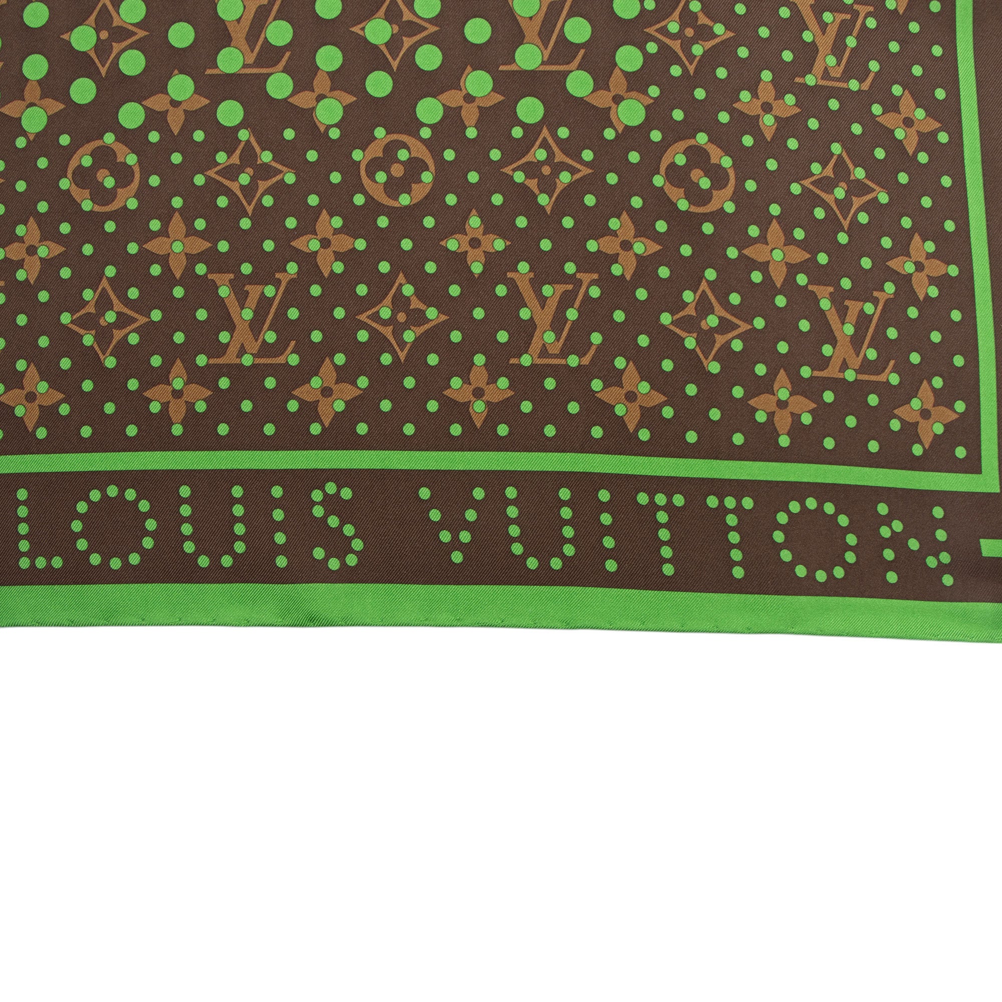 Louis Vuitton Silk Monogram Perforated 70cm Scarf (SHF-Qx0q00)