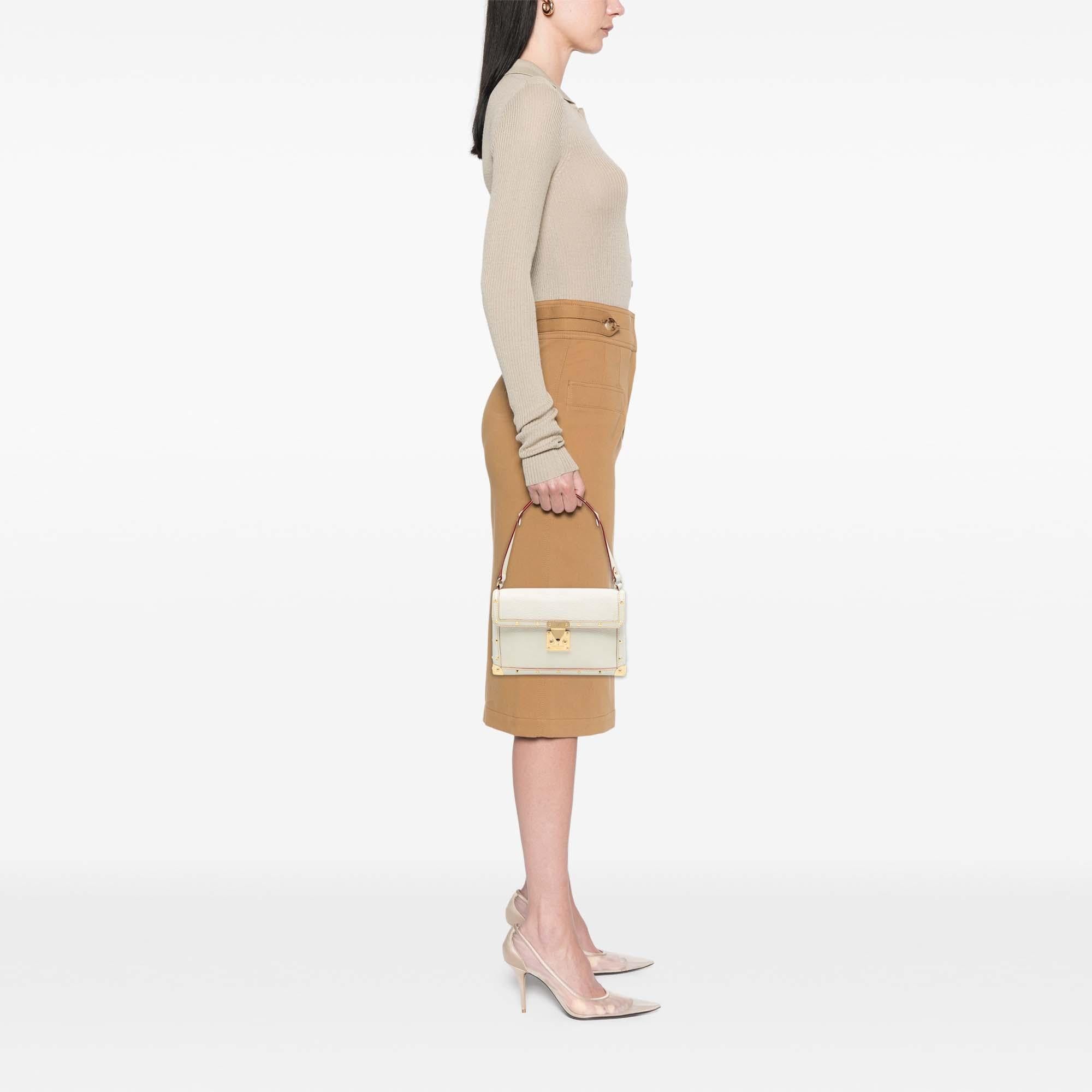 Louis Vuitton Suhali LAimable
