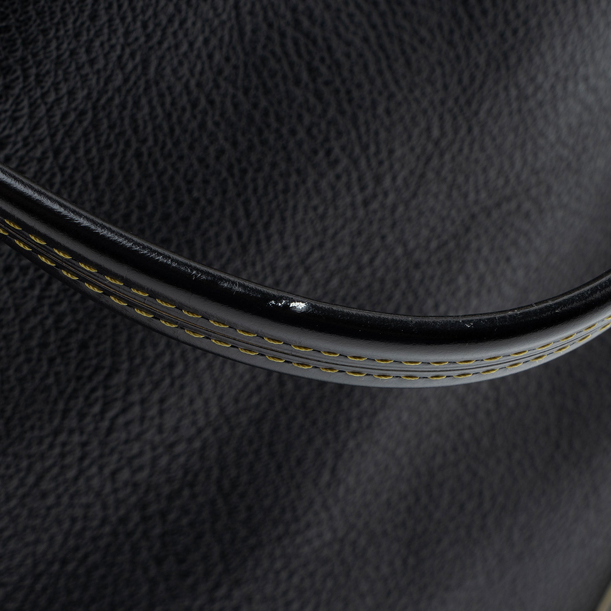 Louis Vuitton Suhali Leather Le Majestueux Tote