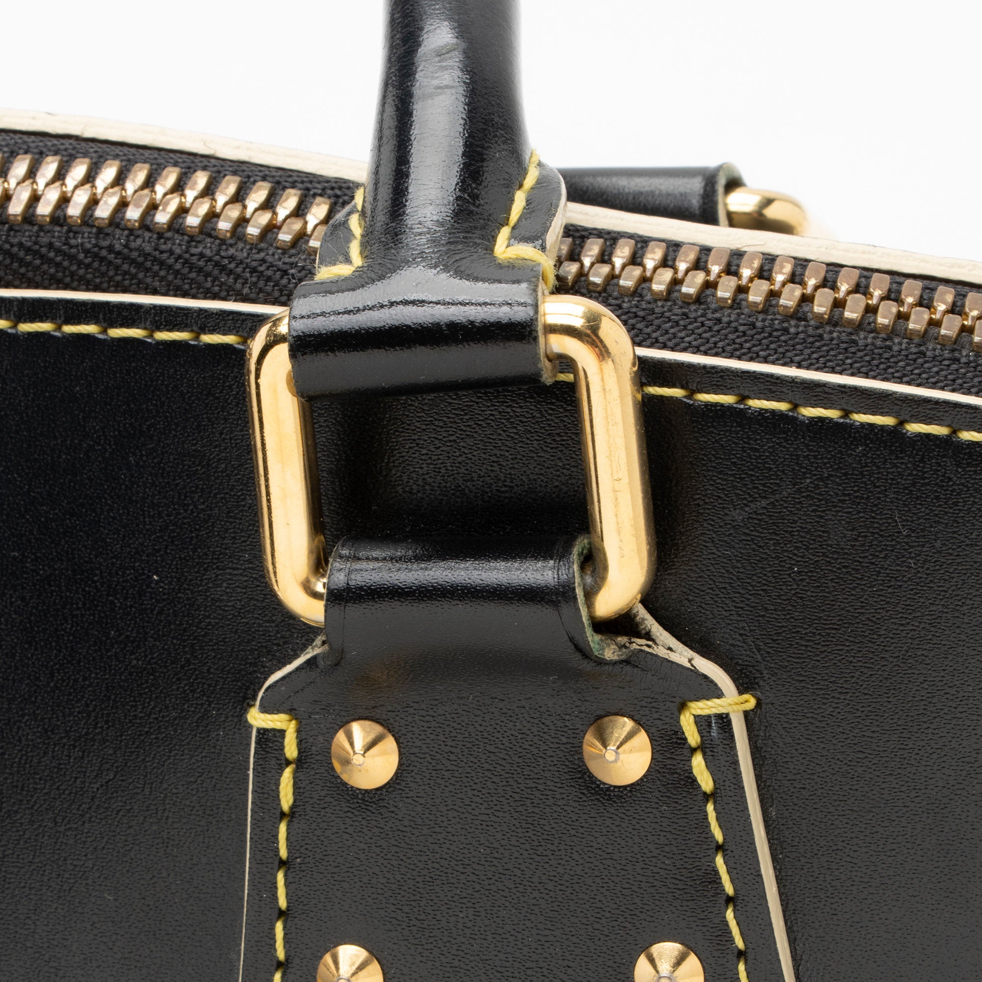 Louis Vuitton Suhali Lockit MM Satchel (SHF-VxGGO7)