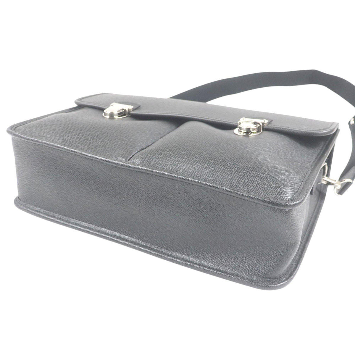 Louis Vuitton Taiga Anton Briefcase