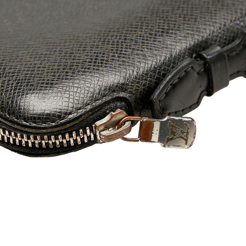 Louis Vuitton Round Zipper Wallet Zippy Organizer Taiga Ocean
