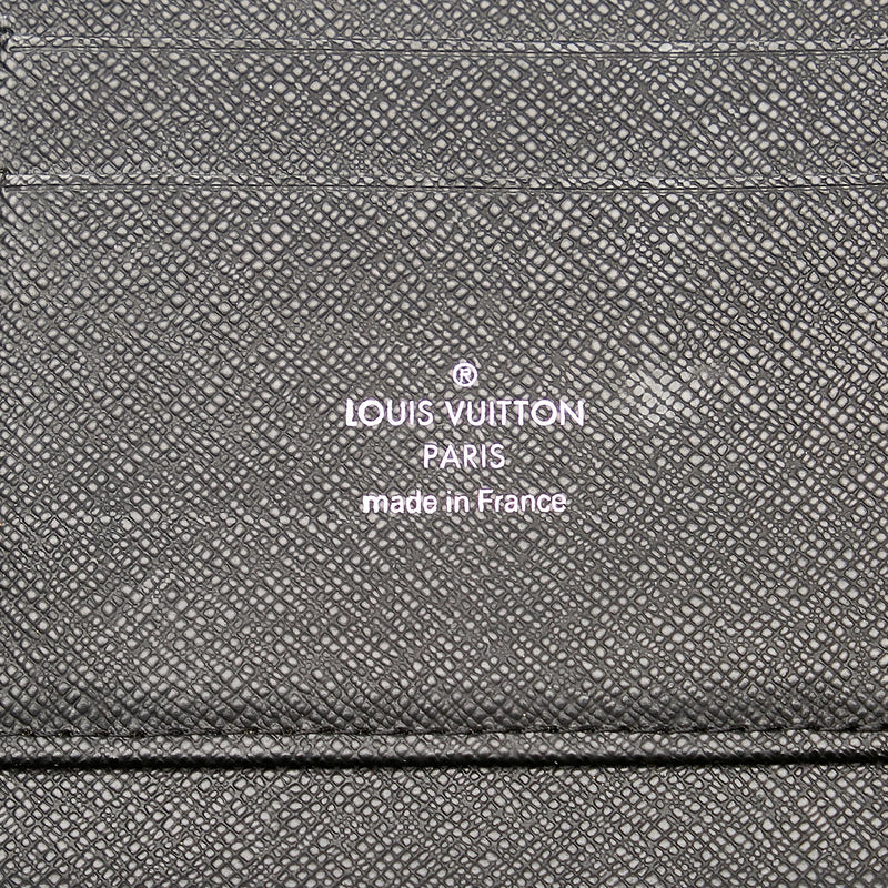 Louis Vuitton Taiga Atoll Organizer (SHG-Zm9M1y)