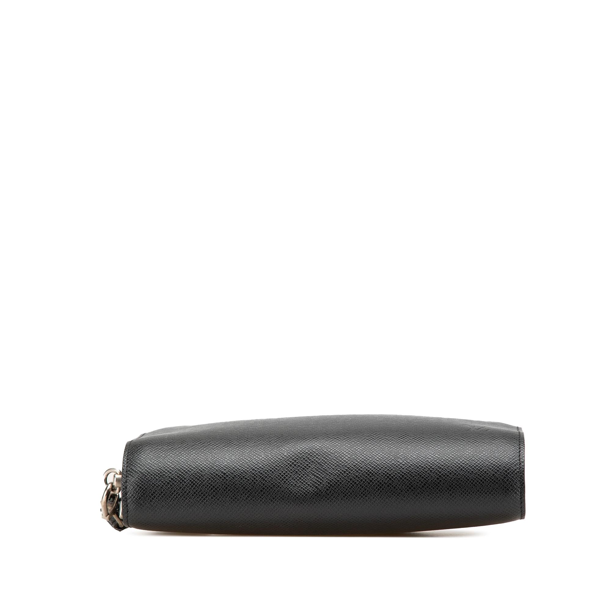 Louis Vuitton Taiga Baikal
