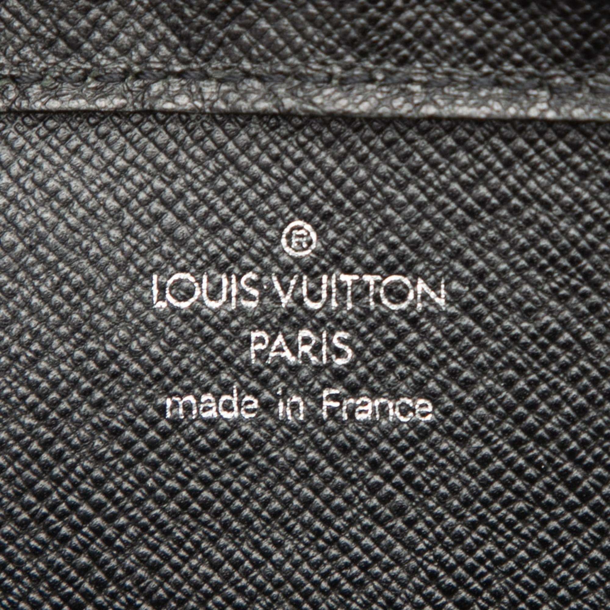 Louis Vuitton Taiga Baikal