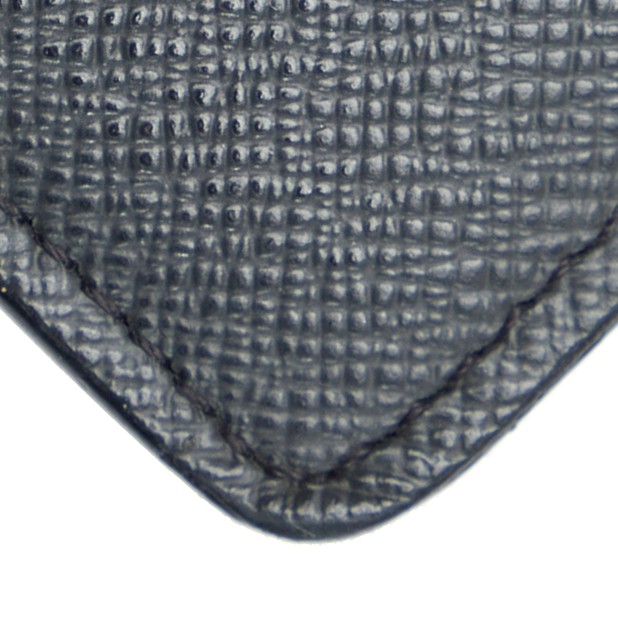 Louis Vuitton Taiga Bifold Long Wallet (SHG-AoXi4S)