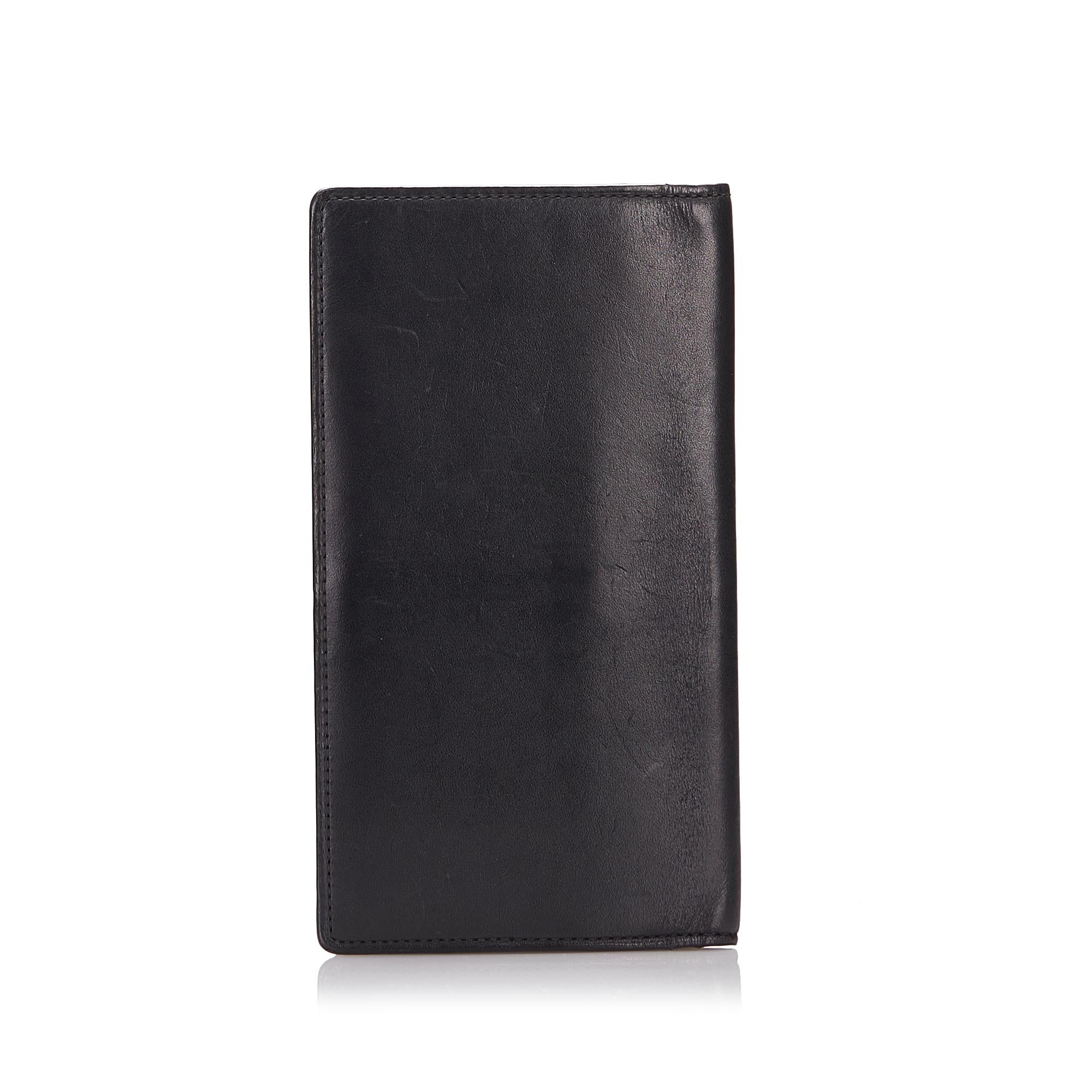 Louis Vuitton Taiga Brazza (SHG-xZxzJz)