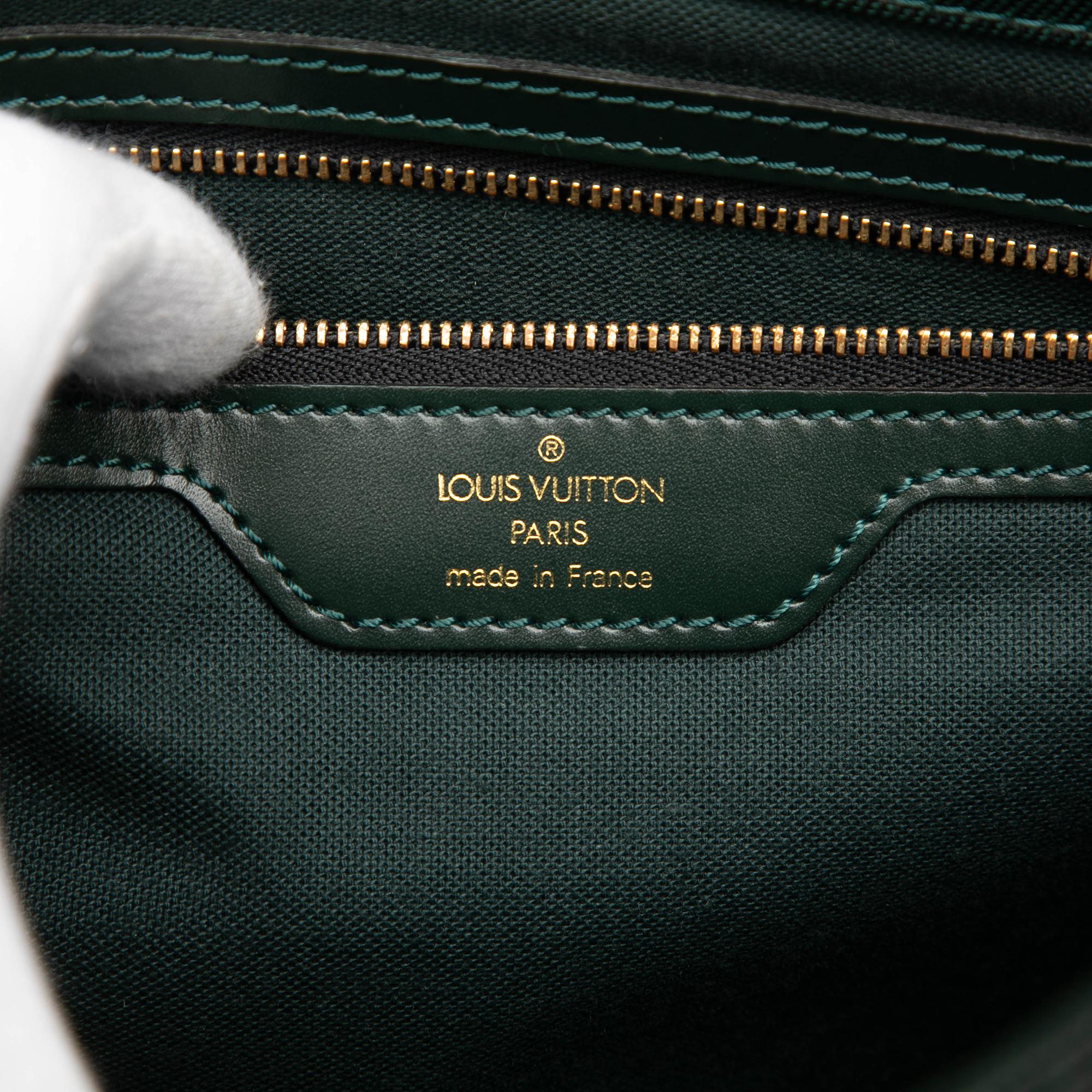 Louis Vuitton Taiga Cassiar