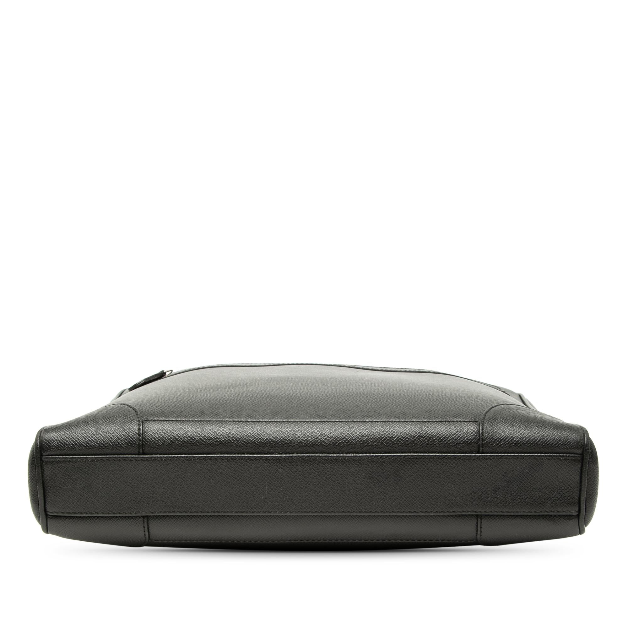 Louis Vuitton Taiga Igor Briefcase