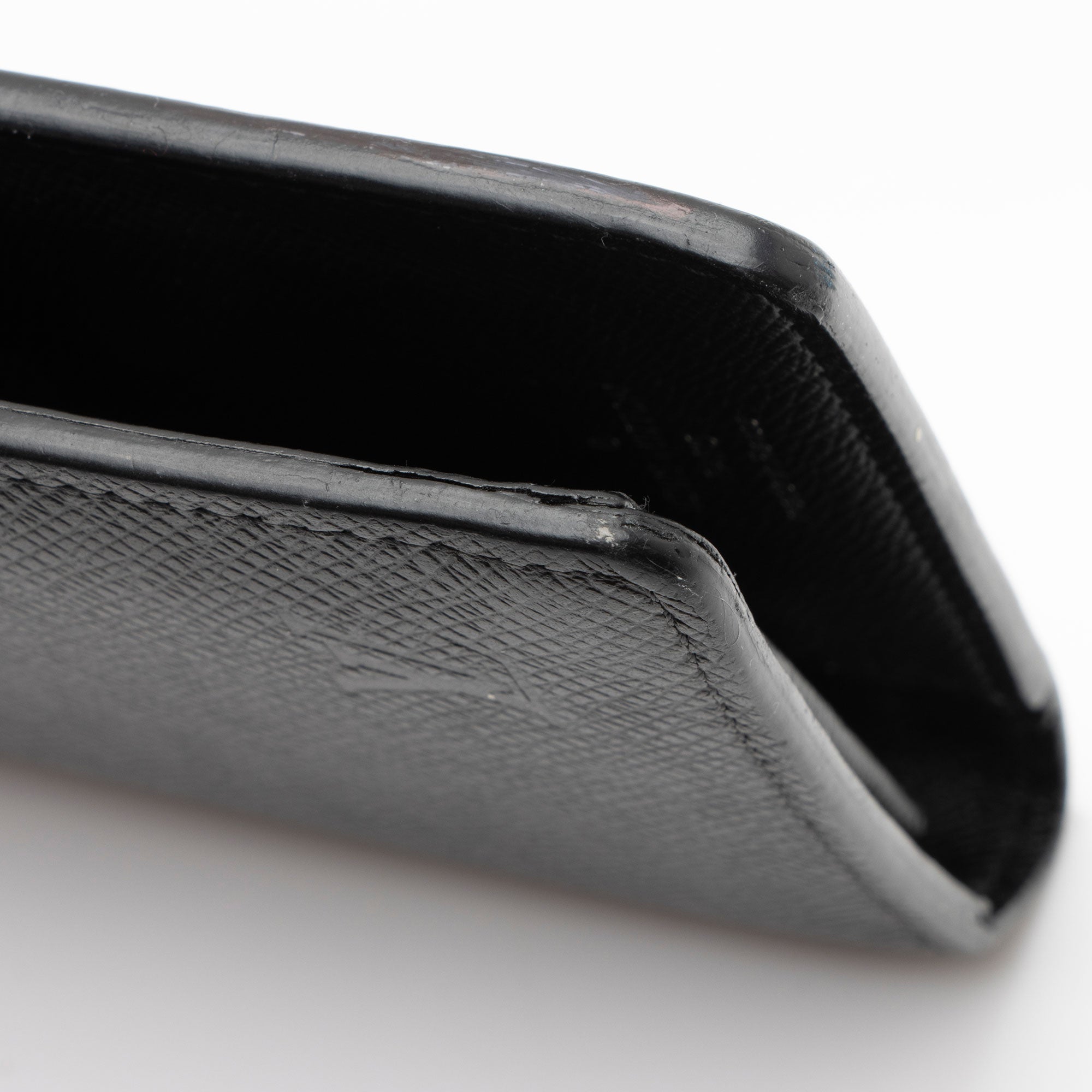 Louis Vuitton Taiga Leather Brazza Wallet (SHF-A7pgX6)