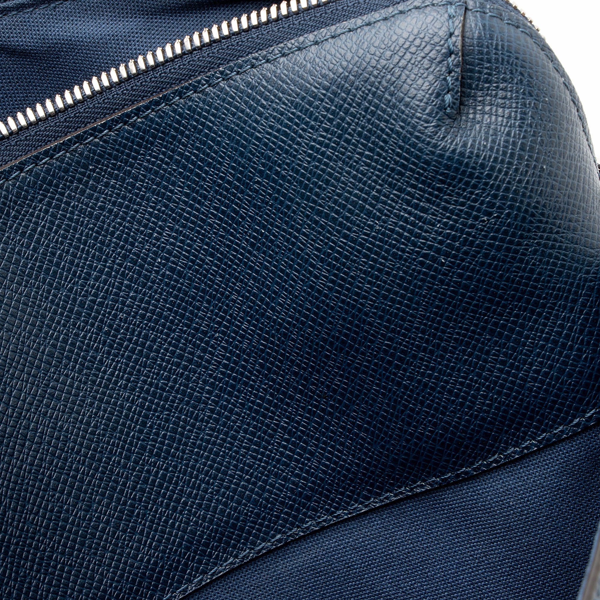Louis Vuitton Taiga Leather Grigori PM Messenger