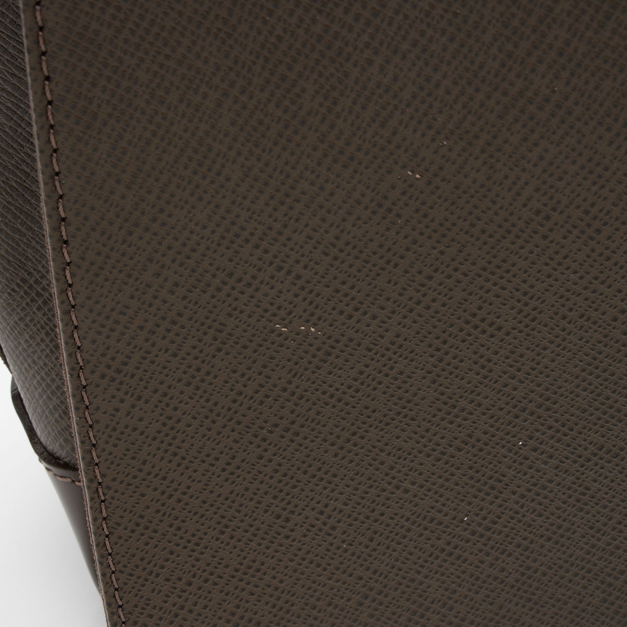 Louis Vuitton Taiga Leather Viktor Messenger