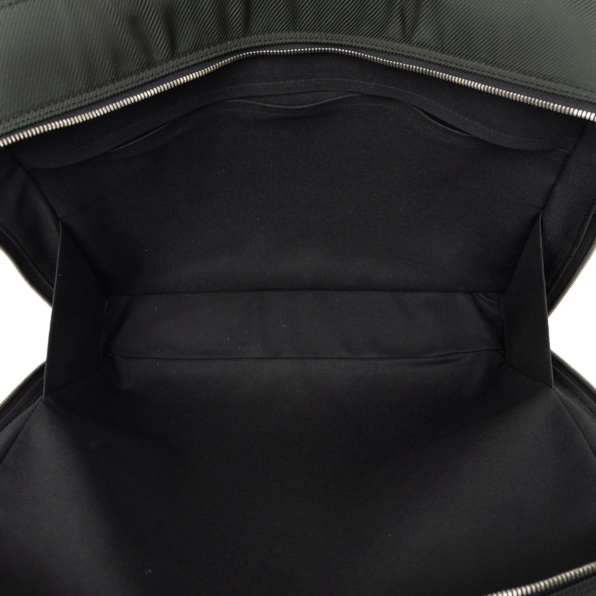 Louis Vuitton Taiga Nevski