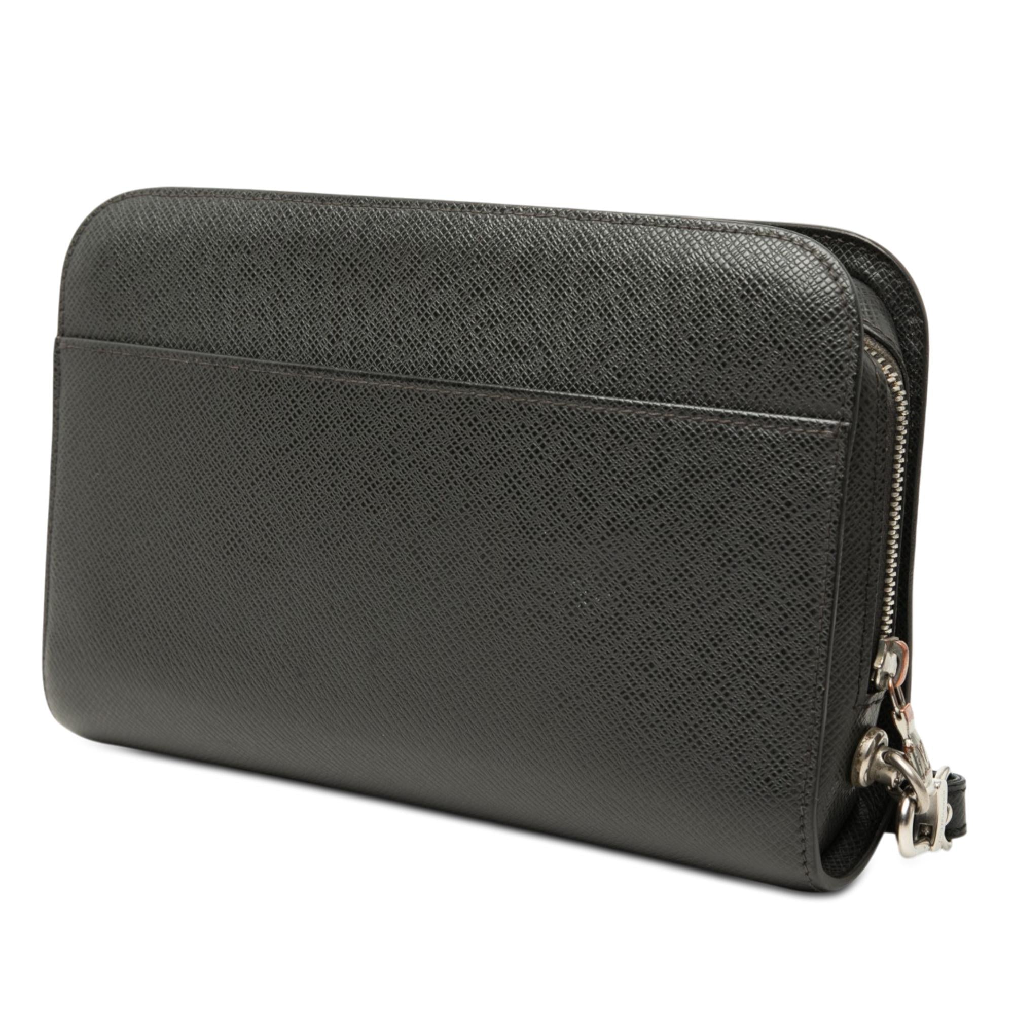 Louis Vuitton Taiga Pochette Baikal