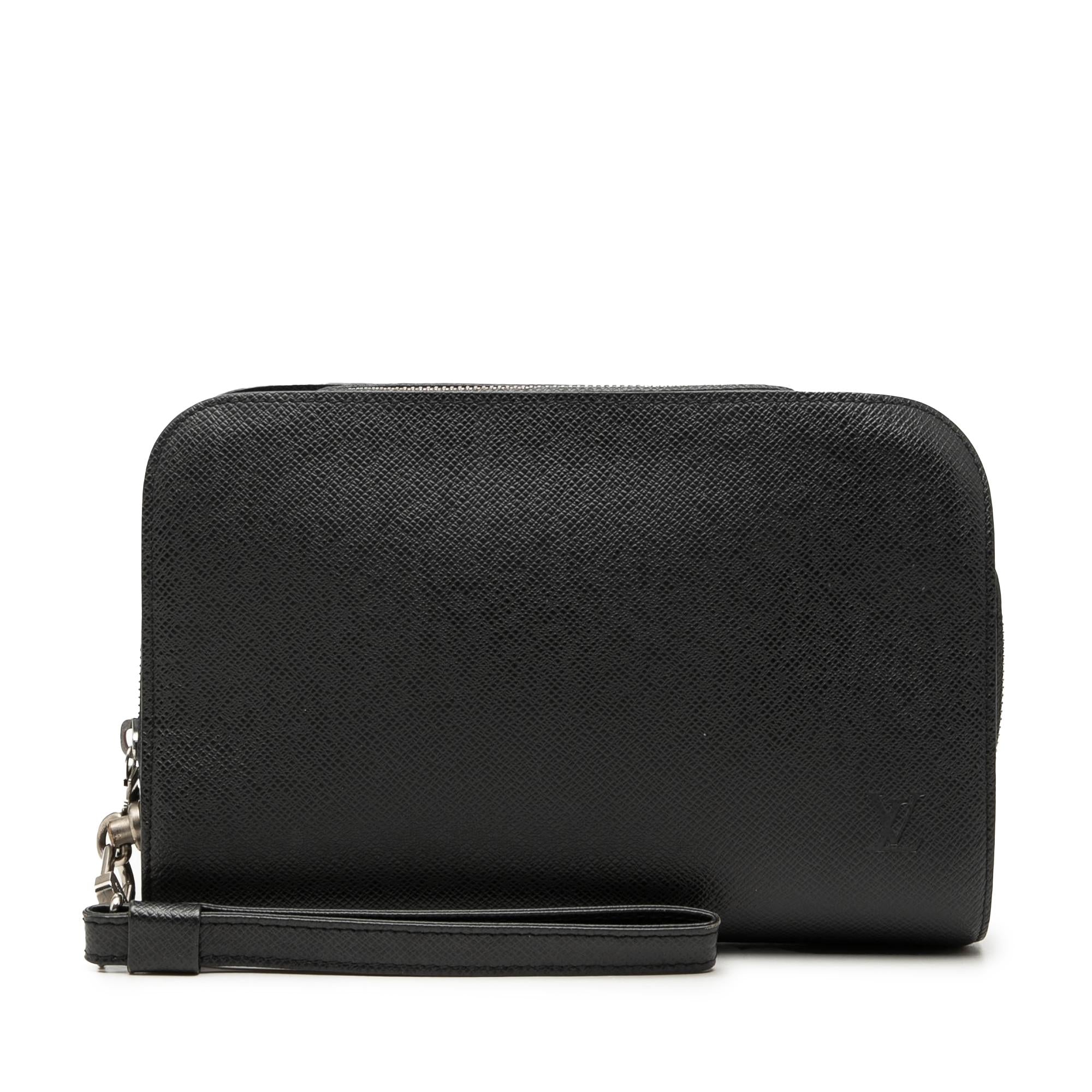 Louis Vuitton Taiga Pochette Baikal