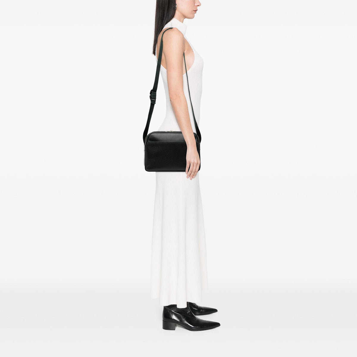 Louis Vuitton Taiga Reporter PM