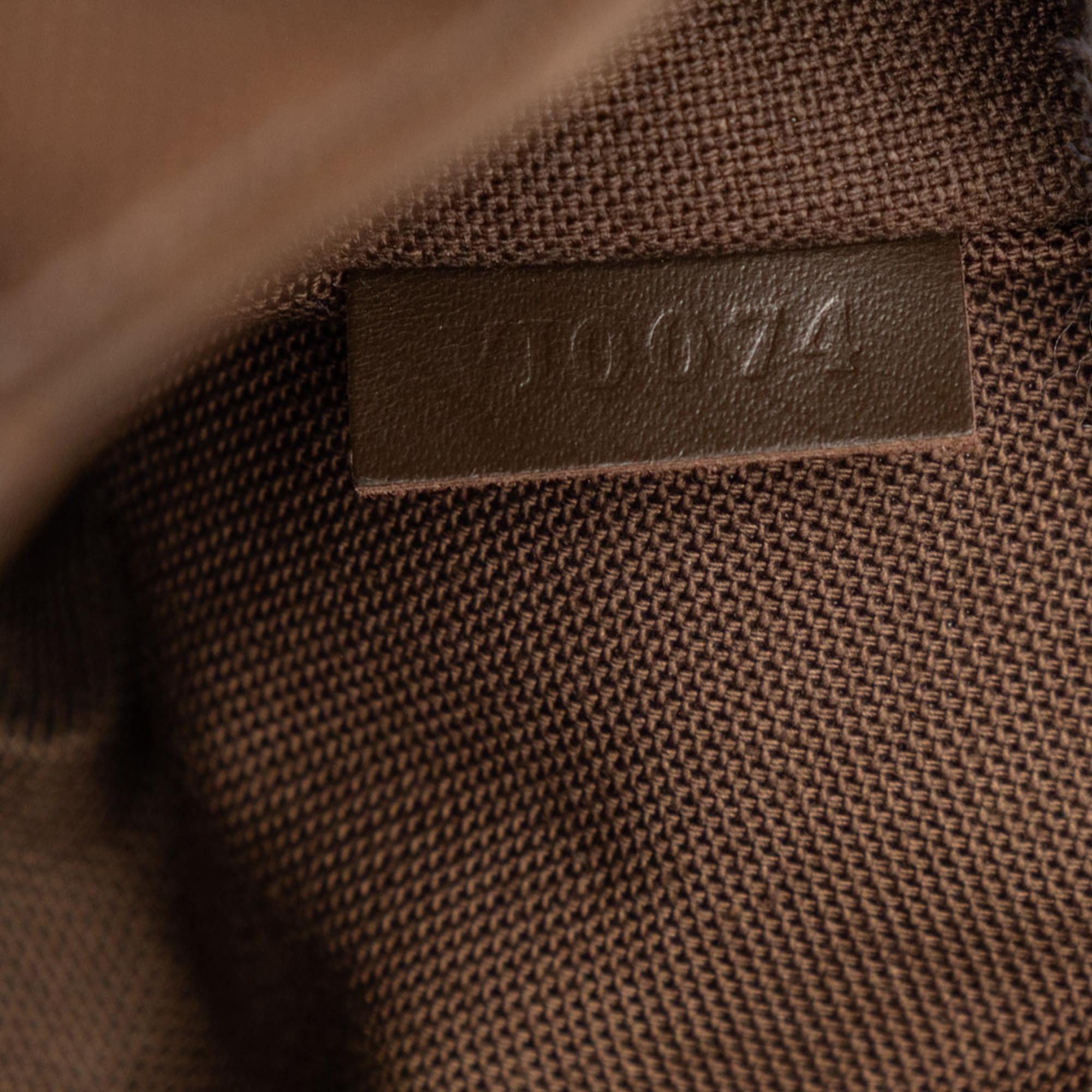 Louis Vuitton Taiga Saratov PM