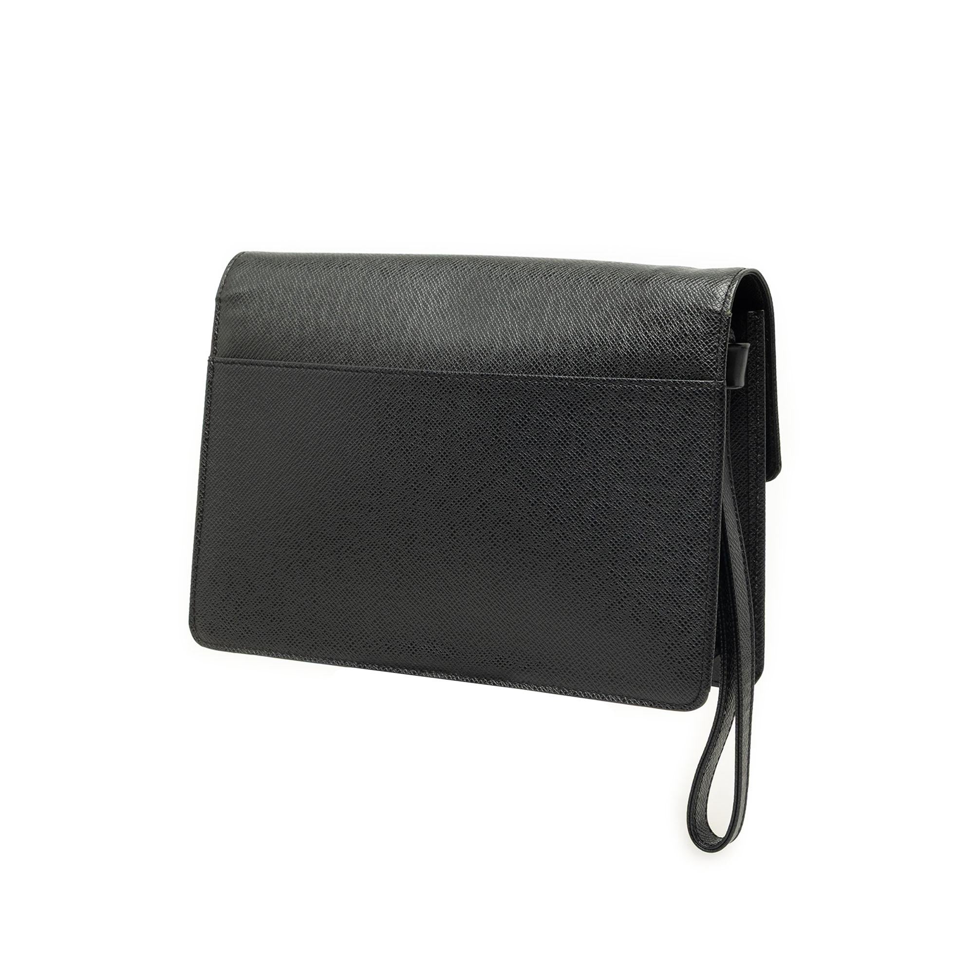 Louis Vuitton Taiga Selenga