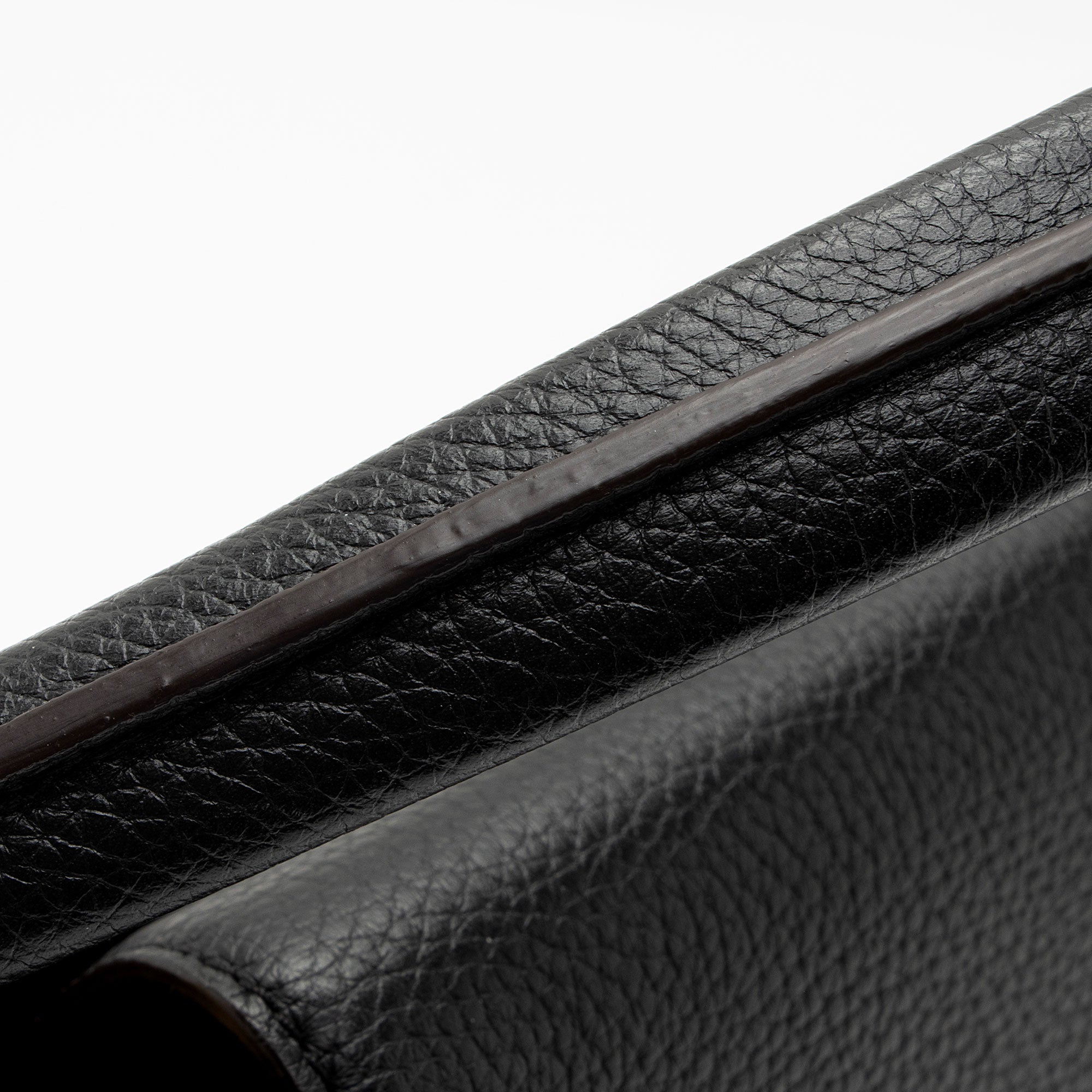 Louis Vuitton Taurillon Capucines MM Bag (SHF-N01Vii)