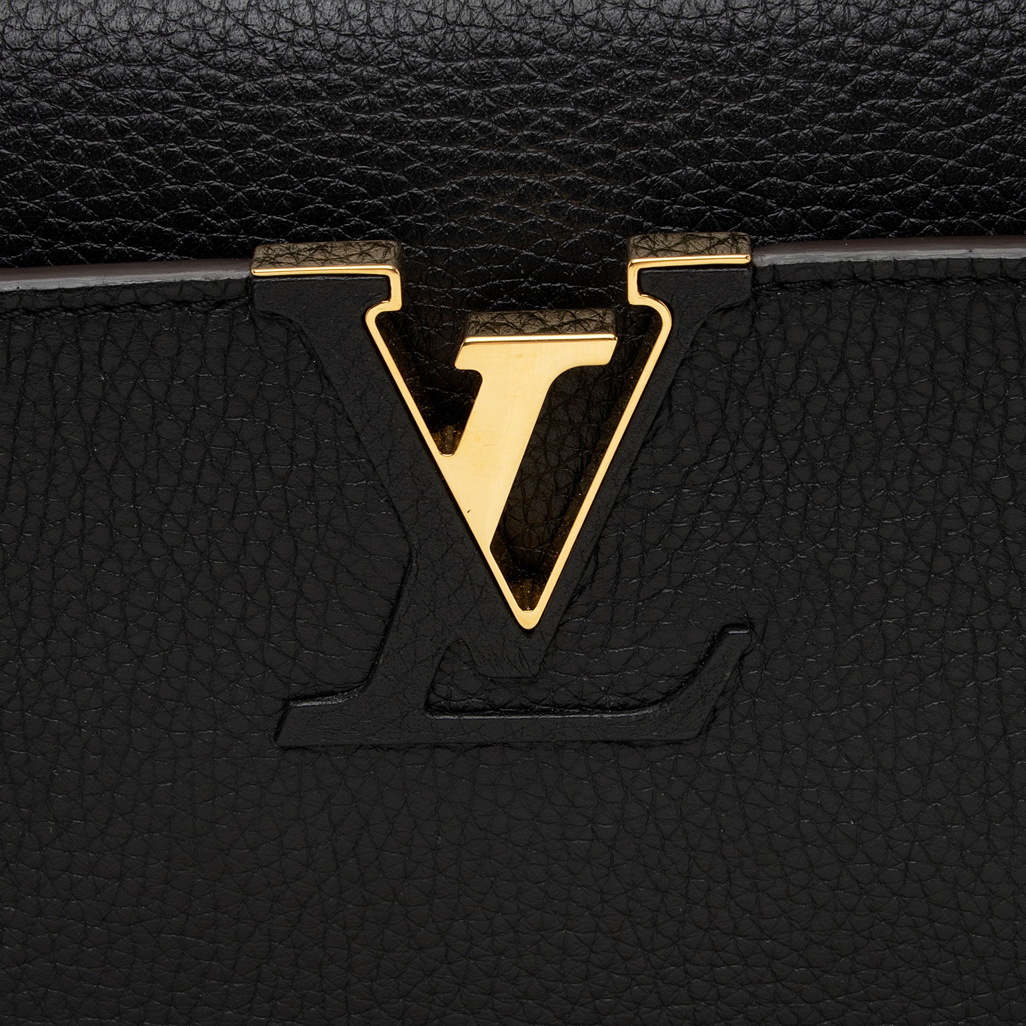 Louis Vuitton Taurillon Capucines MM Bag (SHF-N01Vii)