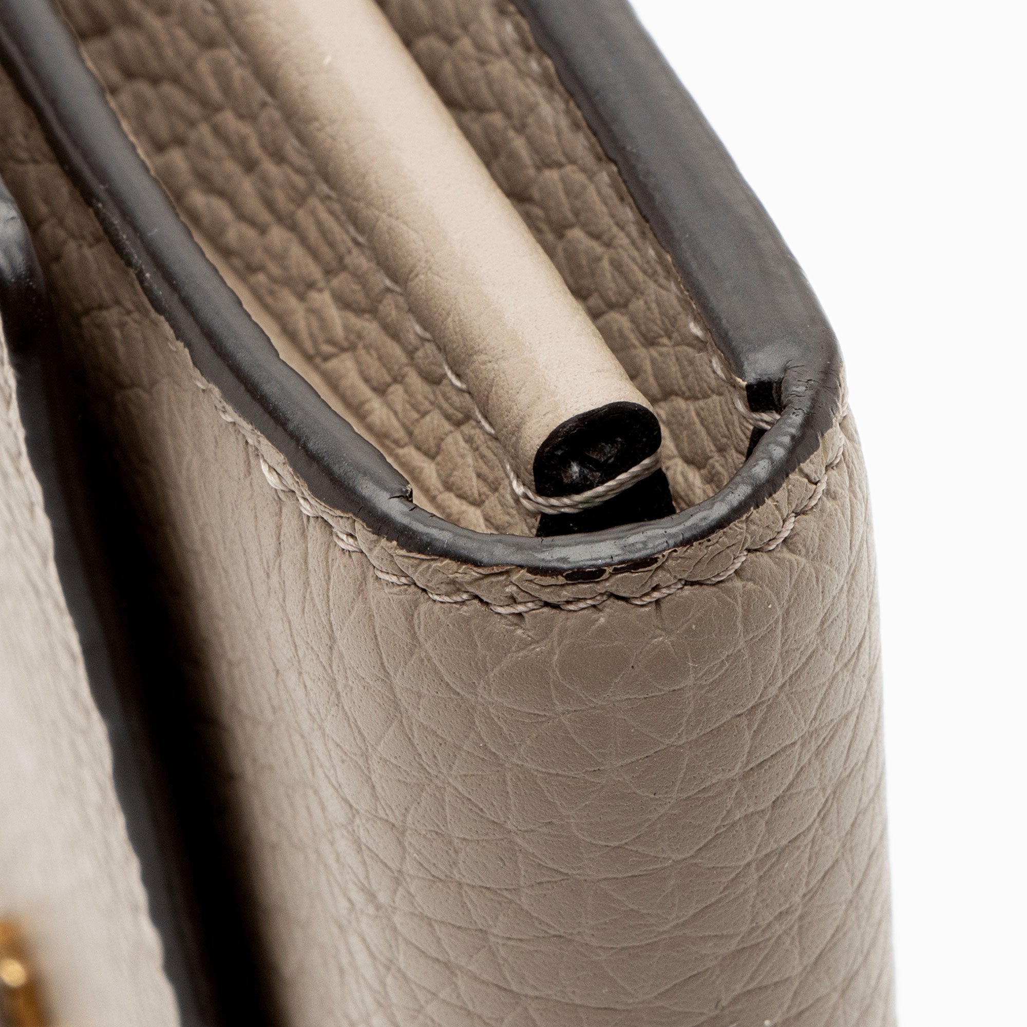 Louis Vuitton Taurillon Capucines Wallet