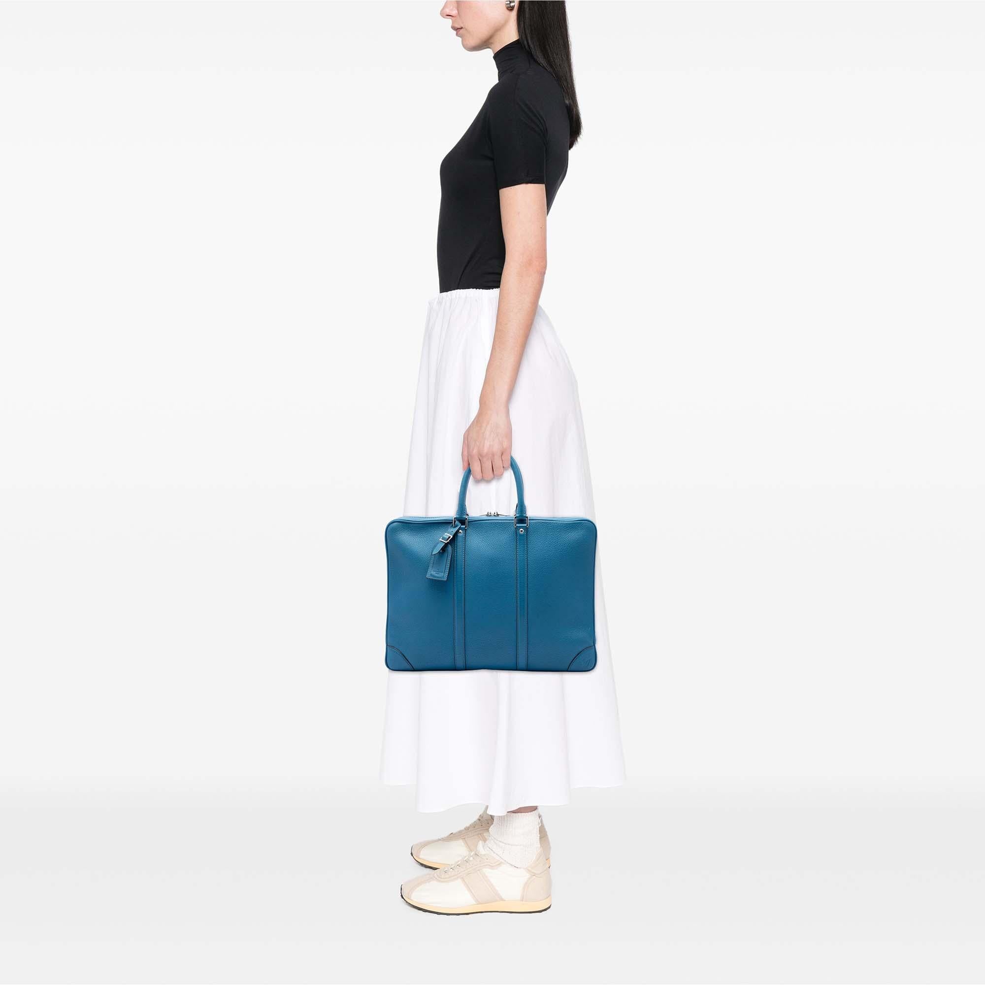 Louis Vuitton Taurillon Porte Documents Voyage