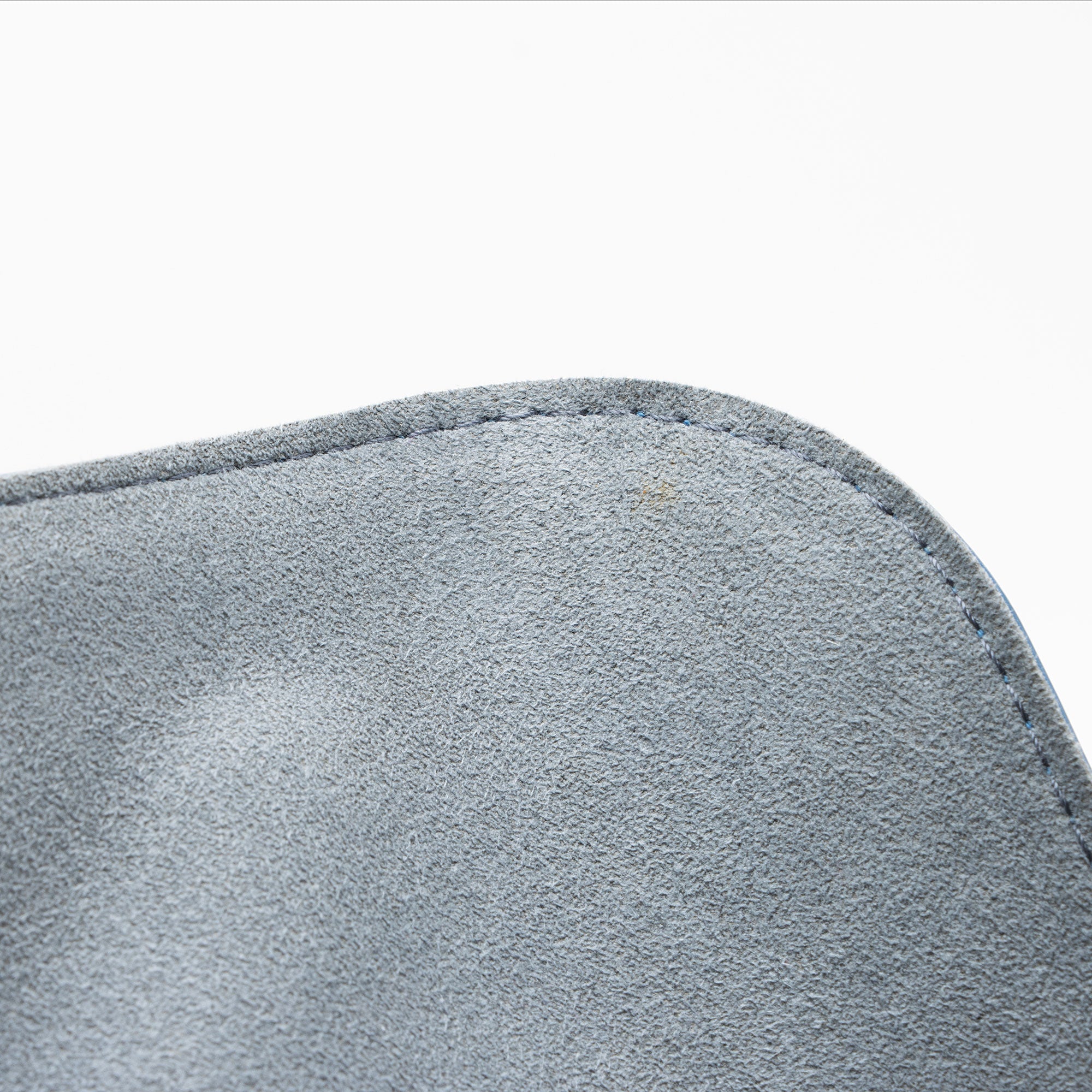 Louis Vuitton Taurillon Volta Top Handle Bag (SHF-cZtPKW)
