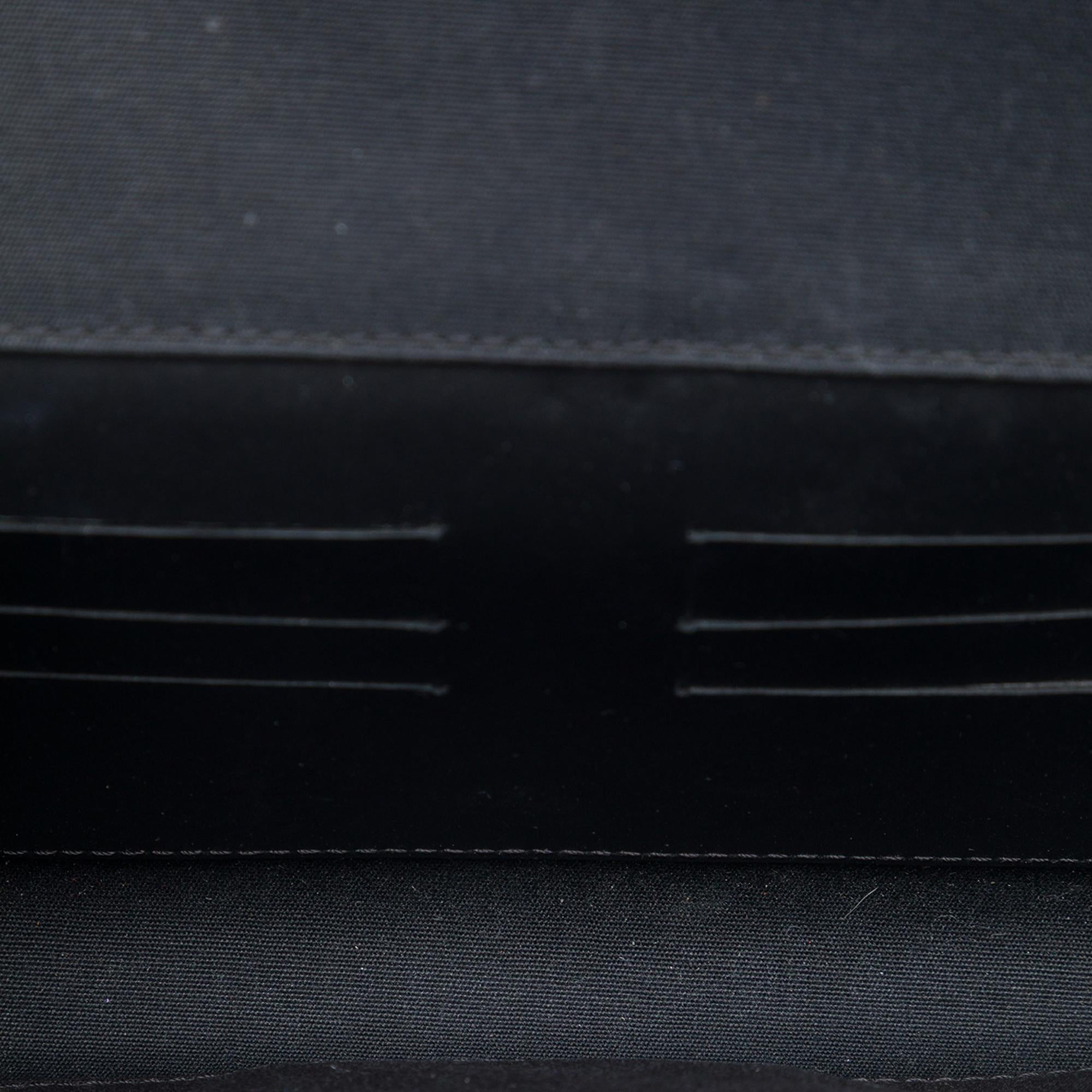 Louis Vuitton Vernis Louise Clutch