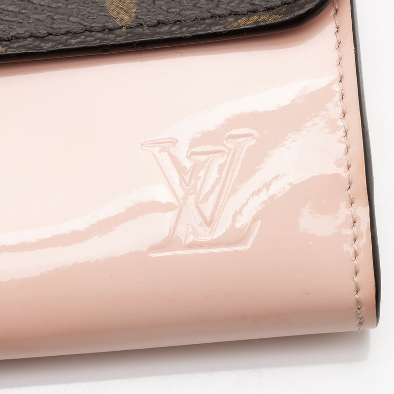 Louis Vuitton Vernis Monogram Canvas Cherrywood Wallet (SHF-LI7EqG)