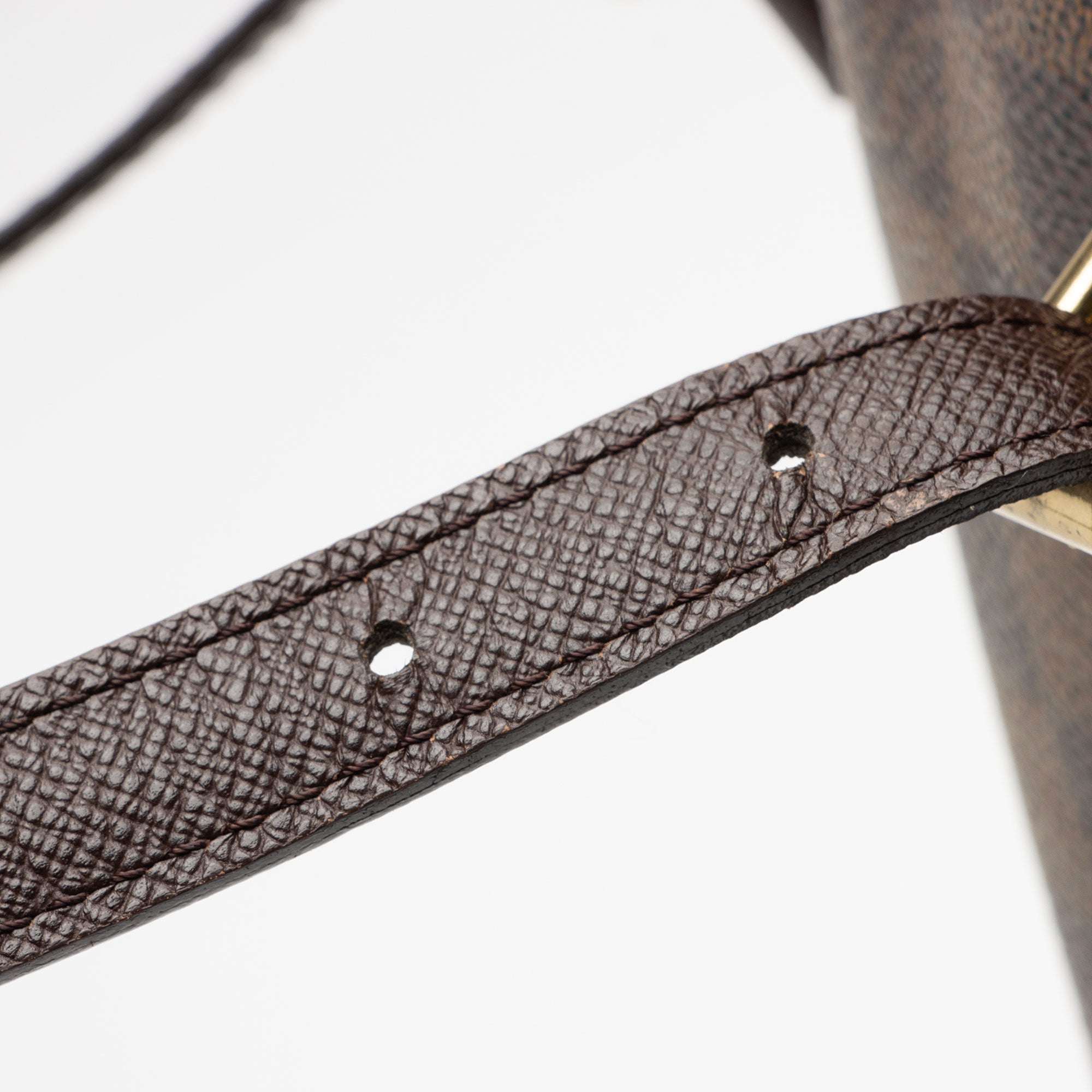 Louis Vuitton Vintage Damier Ebene Marais Bucket Tote (SHF-RnHIWY)