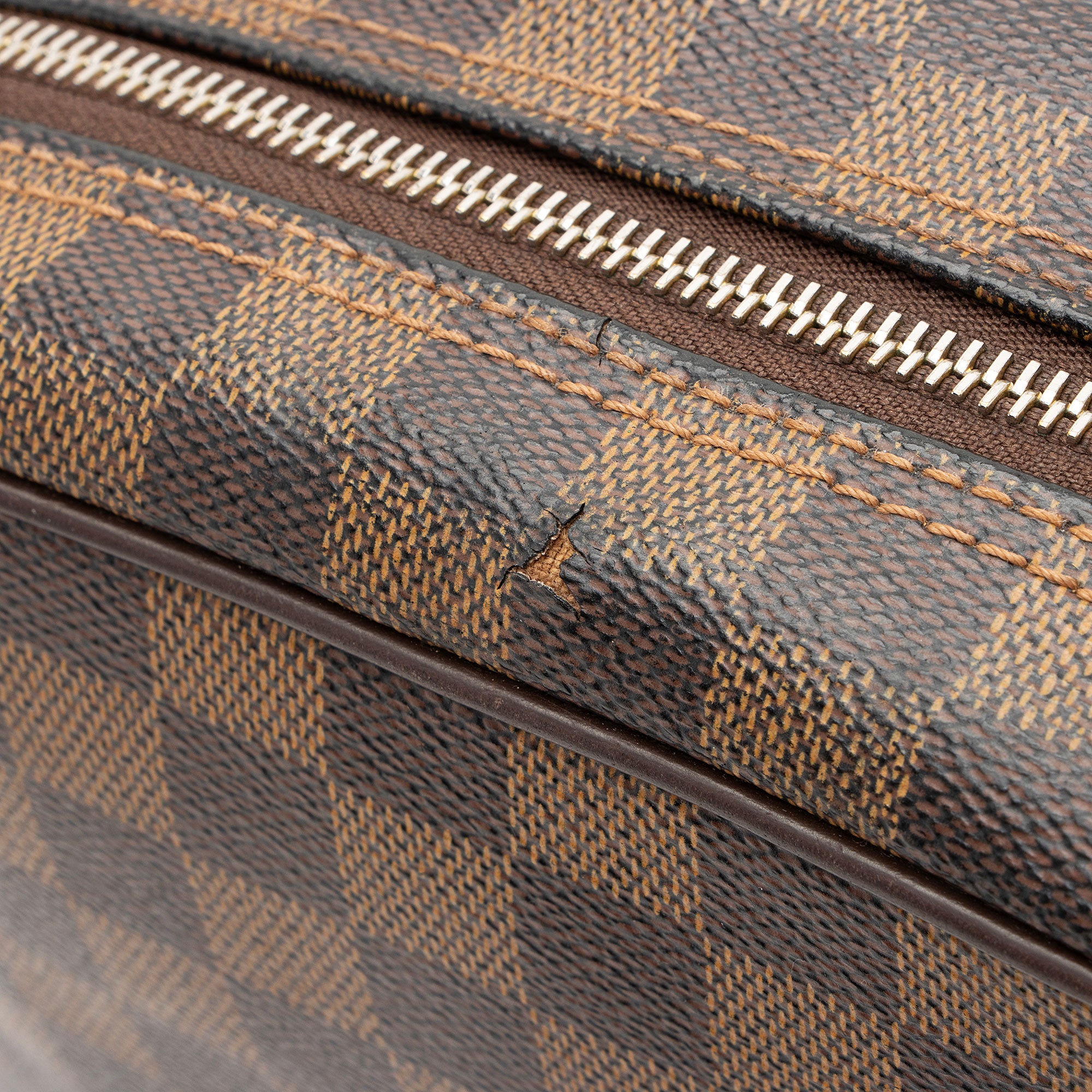 Louis Vuitton Vintage Damier Ebene Olav PM Messenger