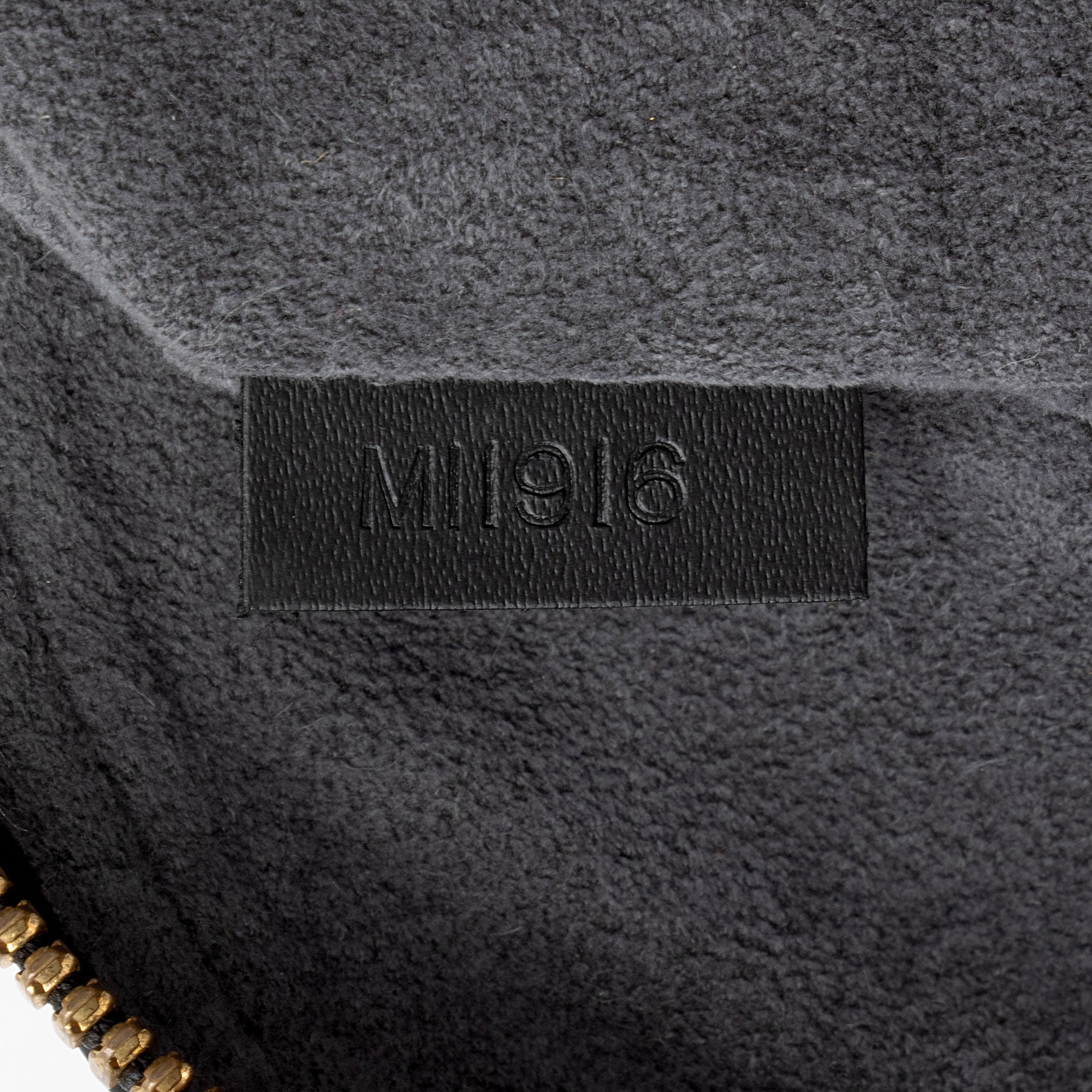 Louis Vuitton Vintage Epi Leather Alma PM Satchel (SHF-muRCX4)