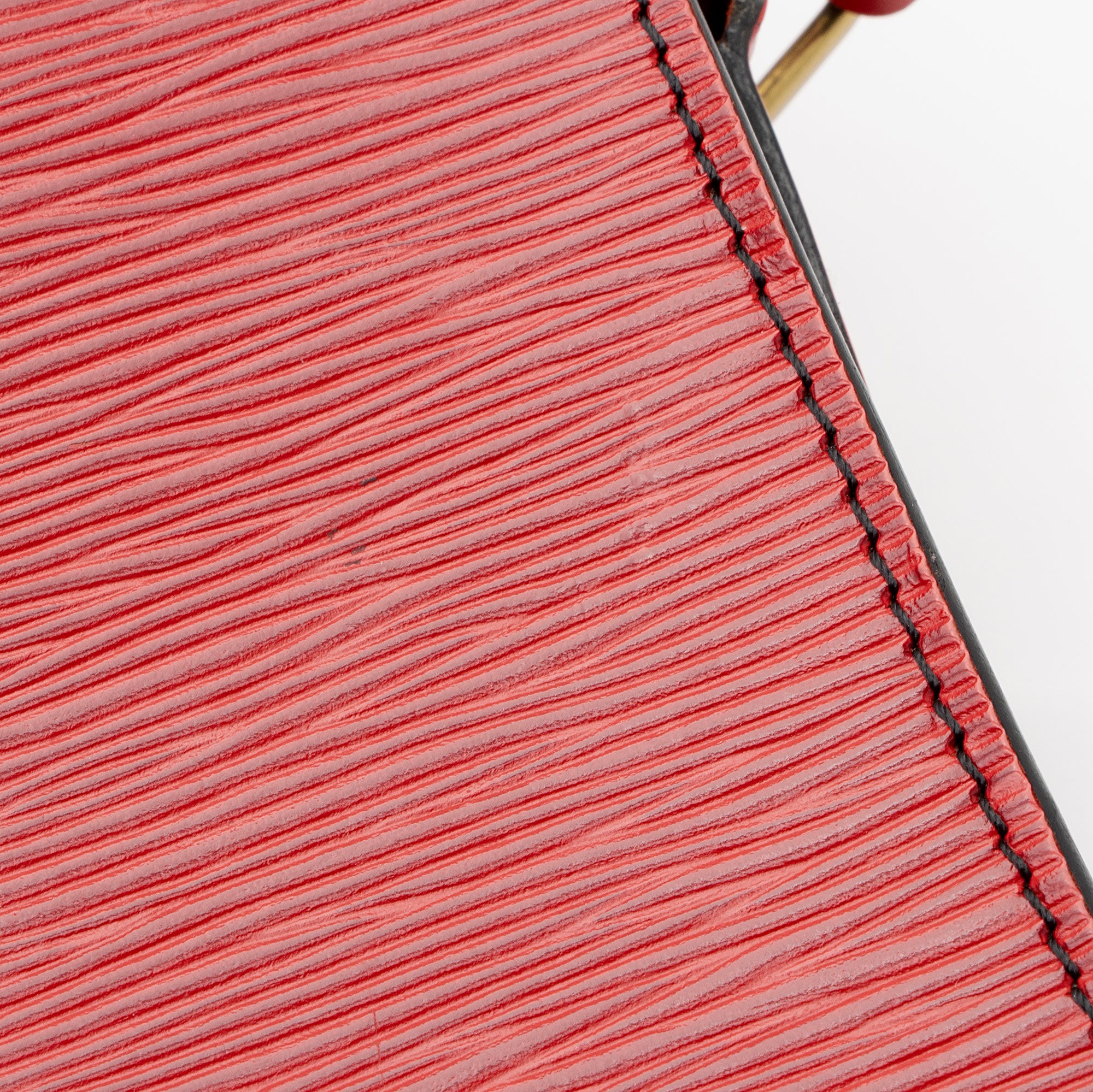 Louis Vuitton Vintage Epi Leather Cartouchiere MM Shoulder Bag