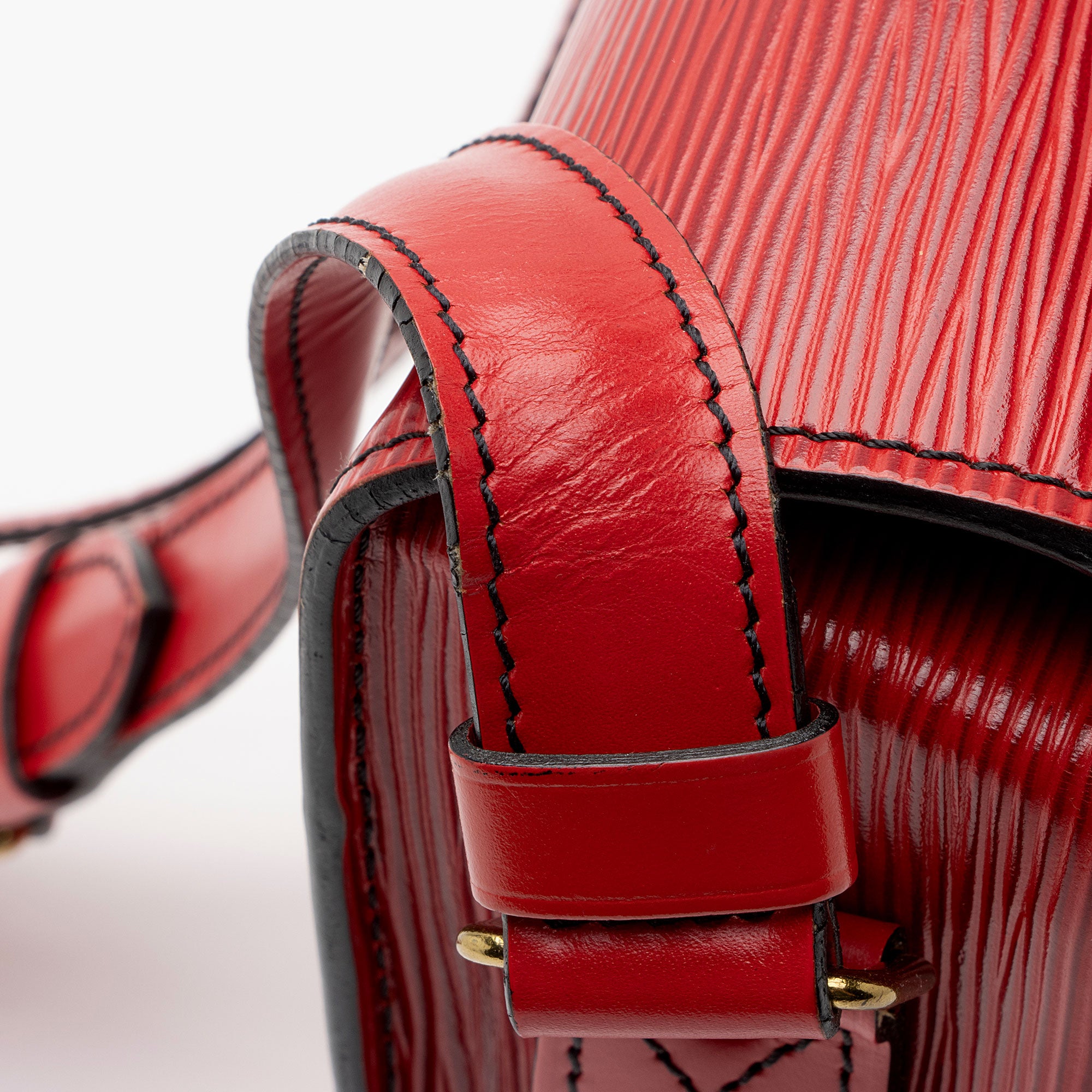 Louis Vuitton Vintage Epi Leather Cartouchiere MM Shoulder Bag