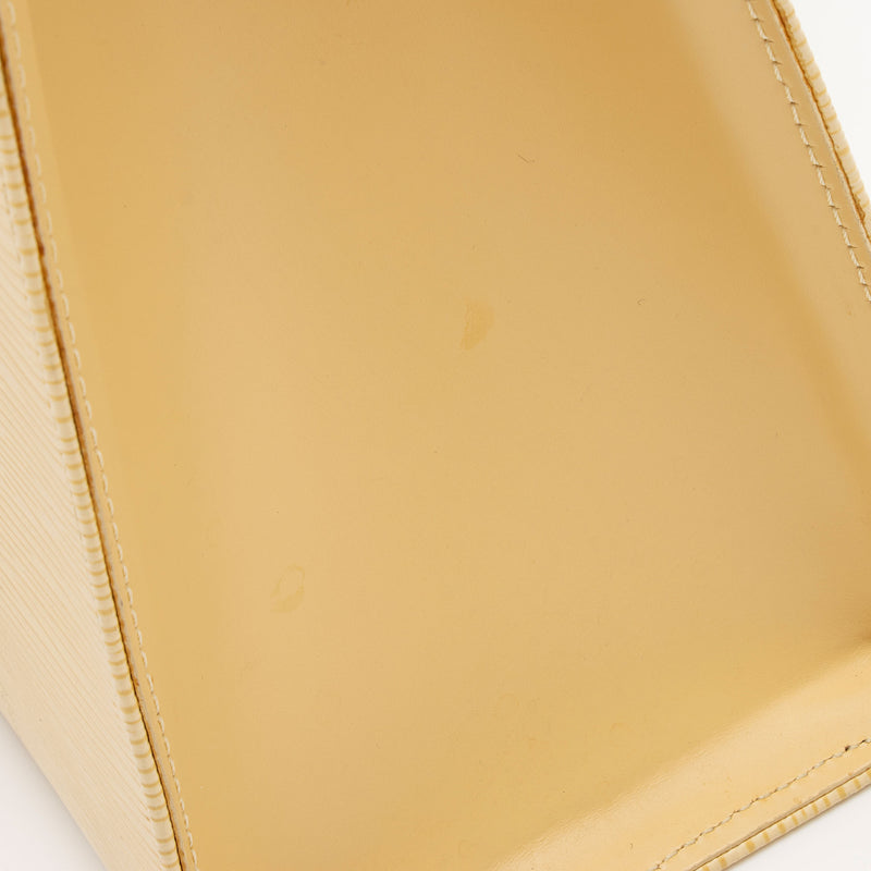 Louis Vuitton Vintage Epi Leather Croisette PM Shoulder Bag (SHF-eummJM)
