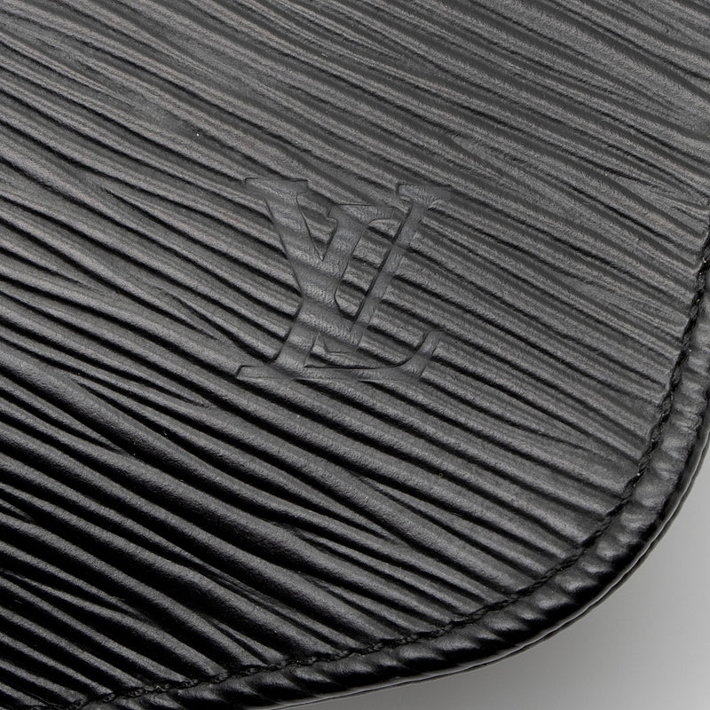 Louis Vuitton Vintage Epi Leather Demi Lune Tote (SHF-uQBjcT)