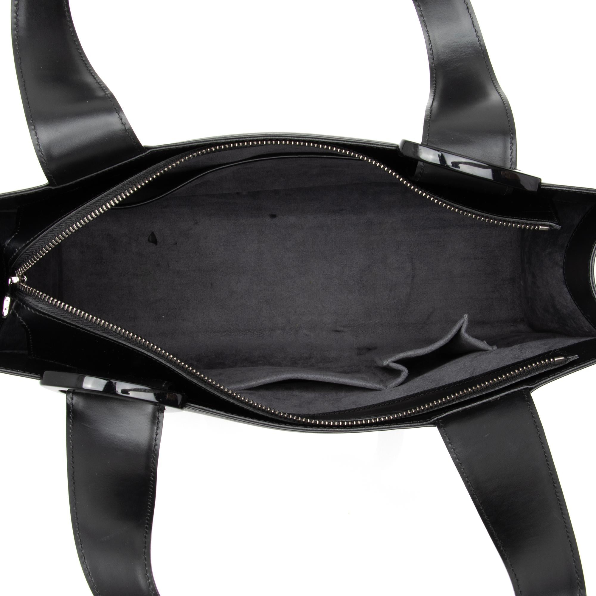 Louis Vuitton Vintage Epi Leather Gemeaux Tote (SHF-23902)