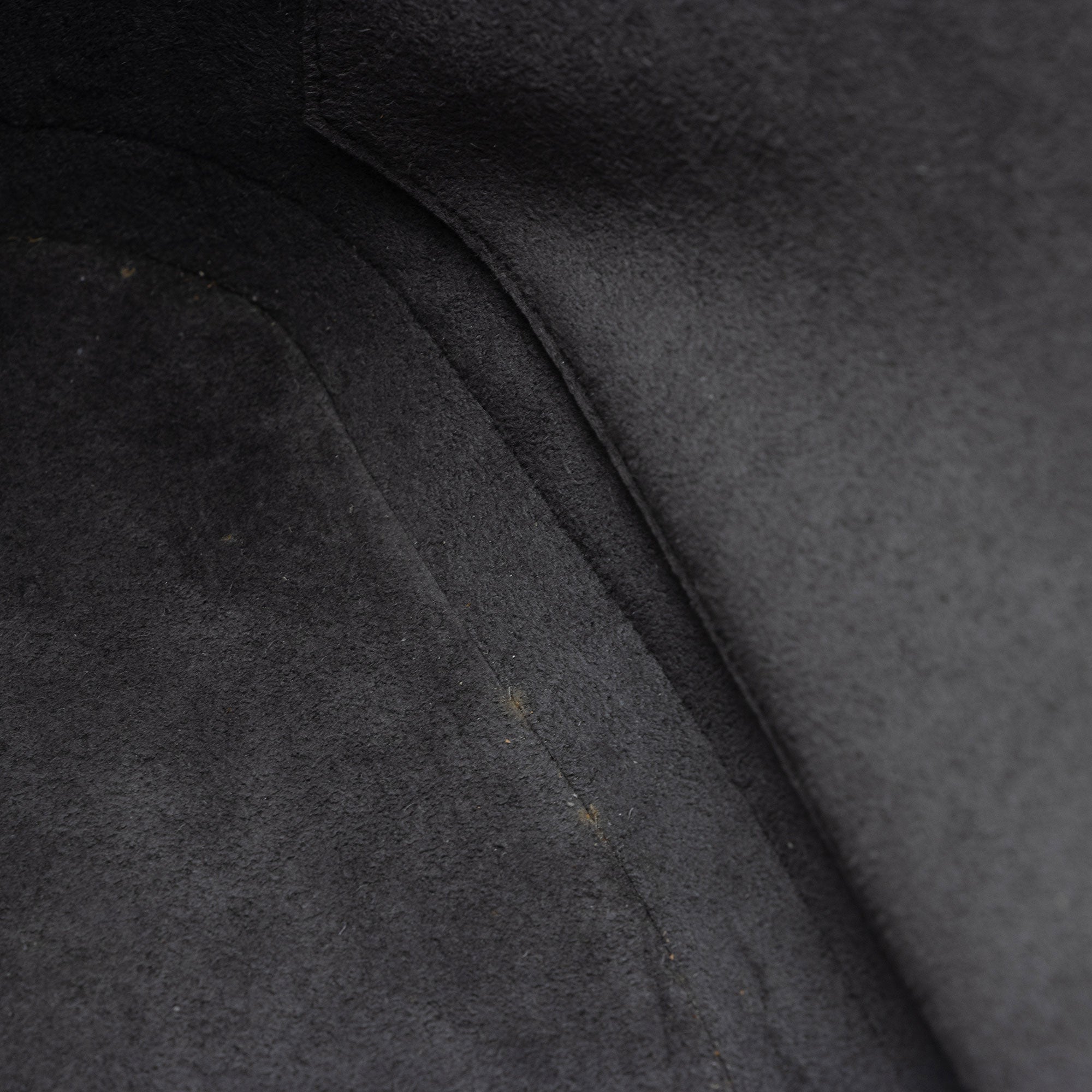 Louis Vuitton Vintage Epi Leather Lussac Tote (SHF-AsaQmr)