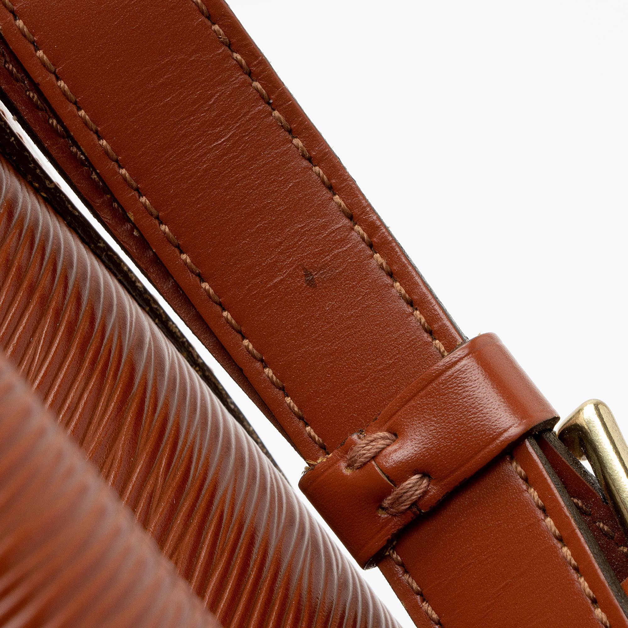 Louis Vuitton Vintage Epi Leather Noe Shoulder Bag (SHF-6rxQpn)