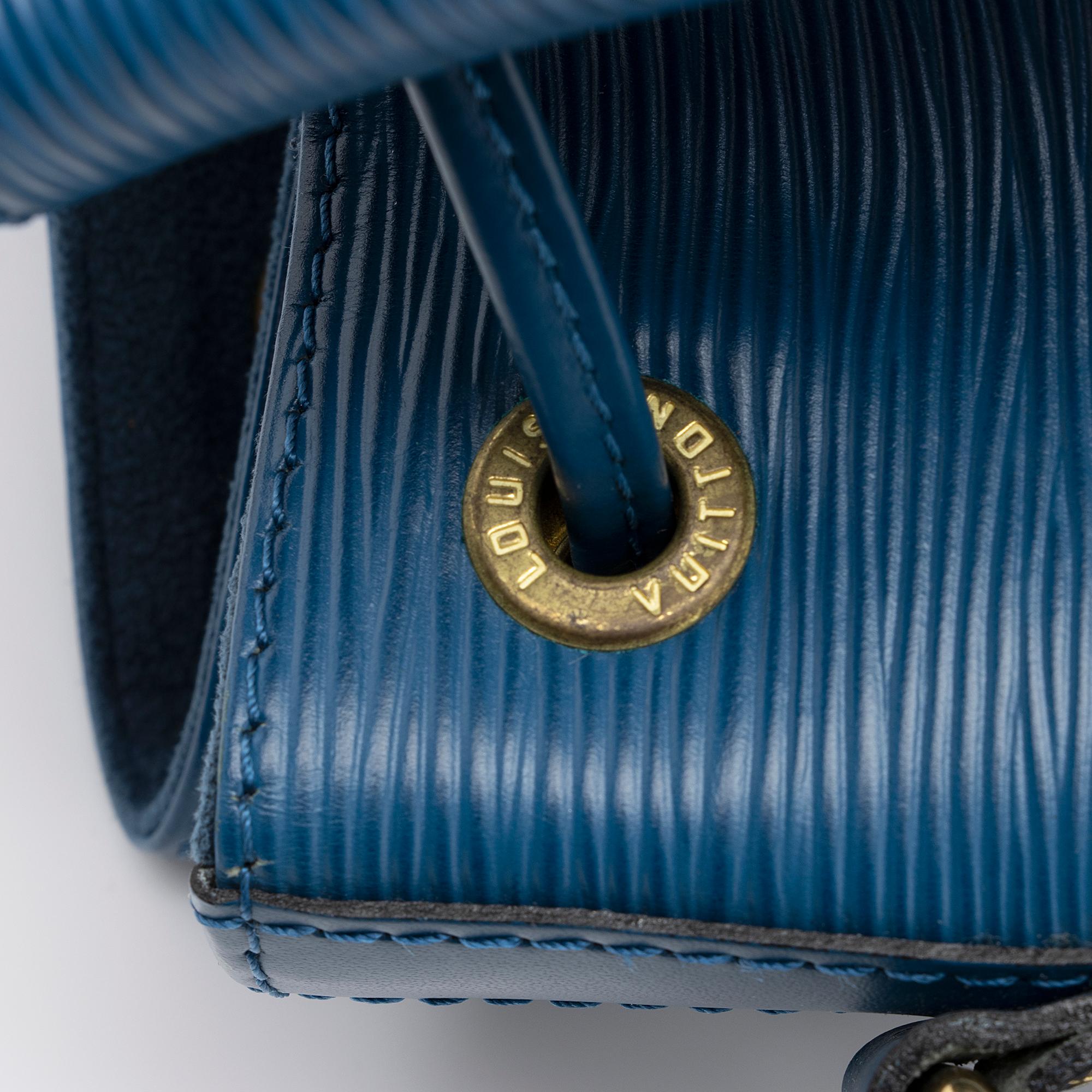 Louis Vuitton Vintage Epi Leather Petit Noe Shoulder Bag (SHF-4p9qOA)