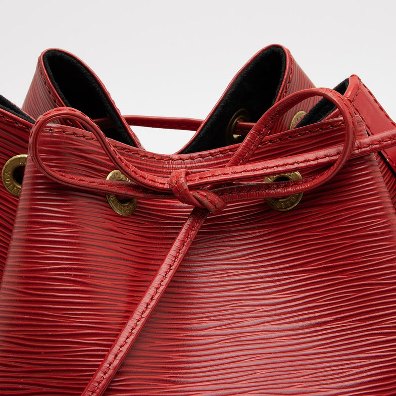 Louis Vuitton 1996 pre-owned Epi Petite Noe Drawstring Shoulder Bag -  Farfetch