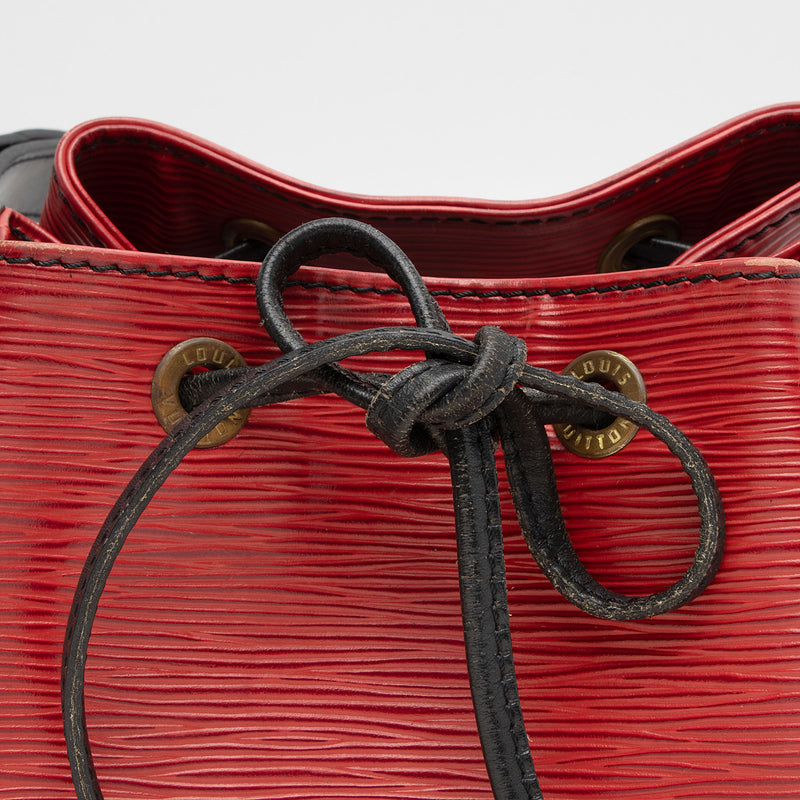 Louis Vuitton Vintage Epi Leather Petit Noe Shoulder Bag (SHF-SRl7sT)