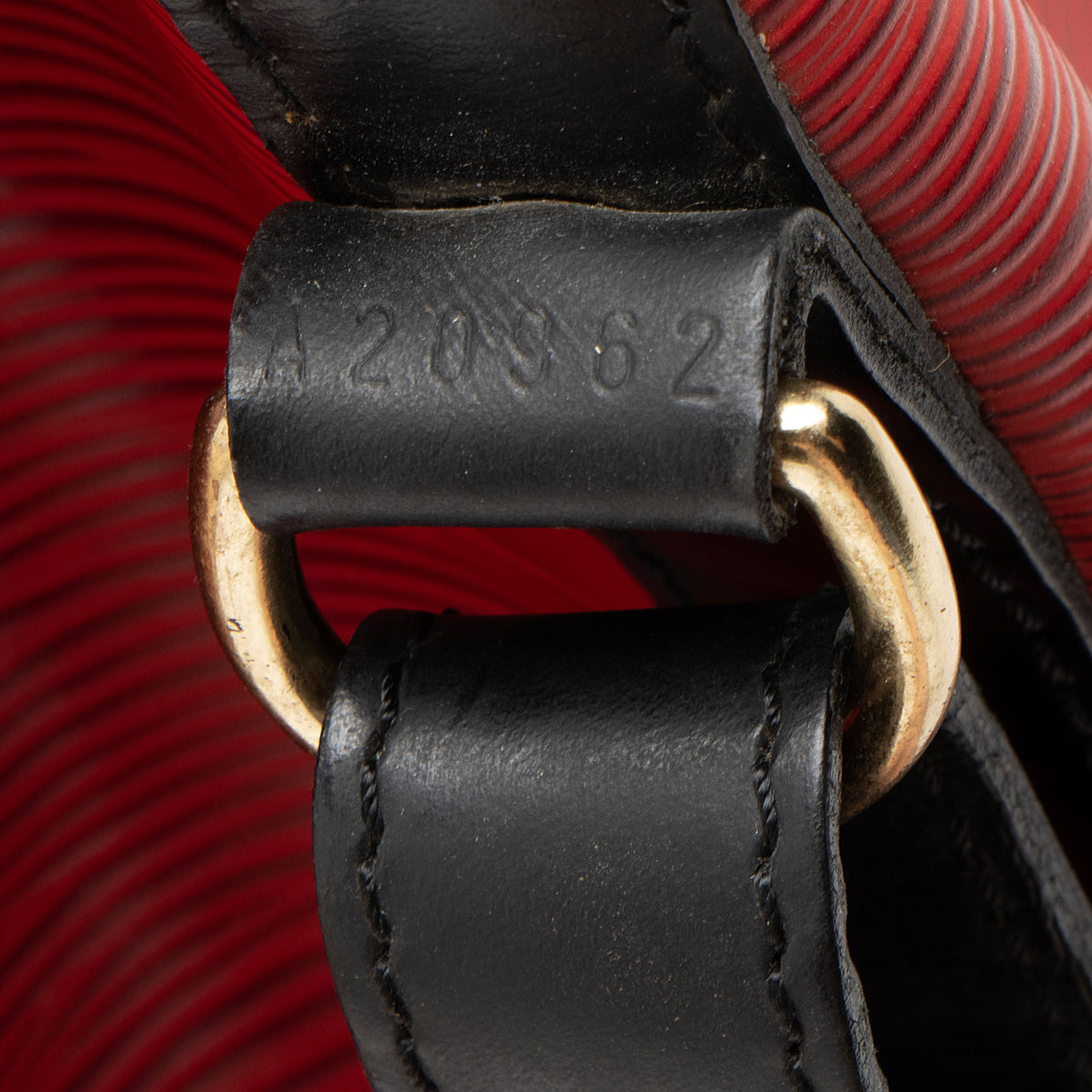 Louis Vuitton Vintage Epi Leather Petit Noe Shoulder Bag