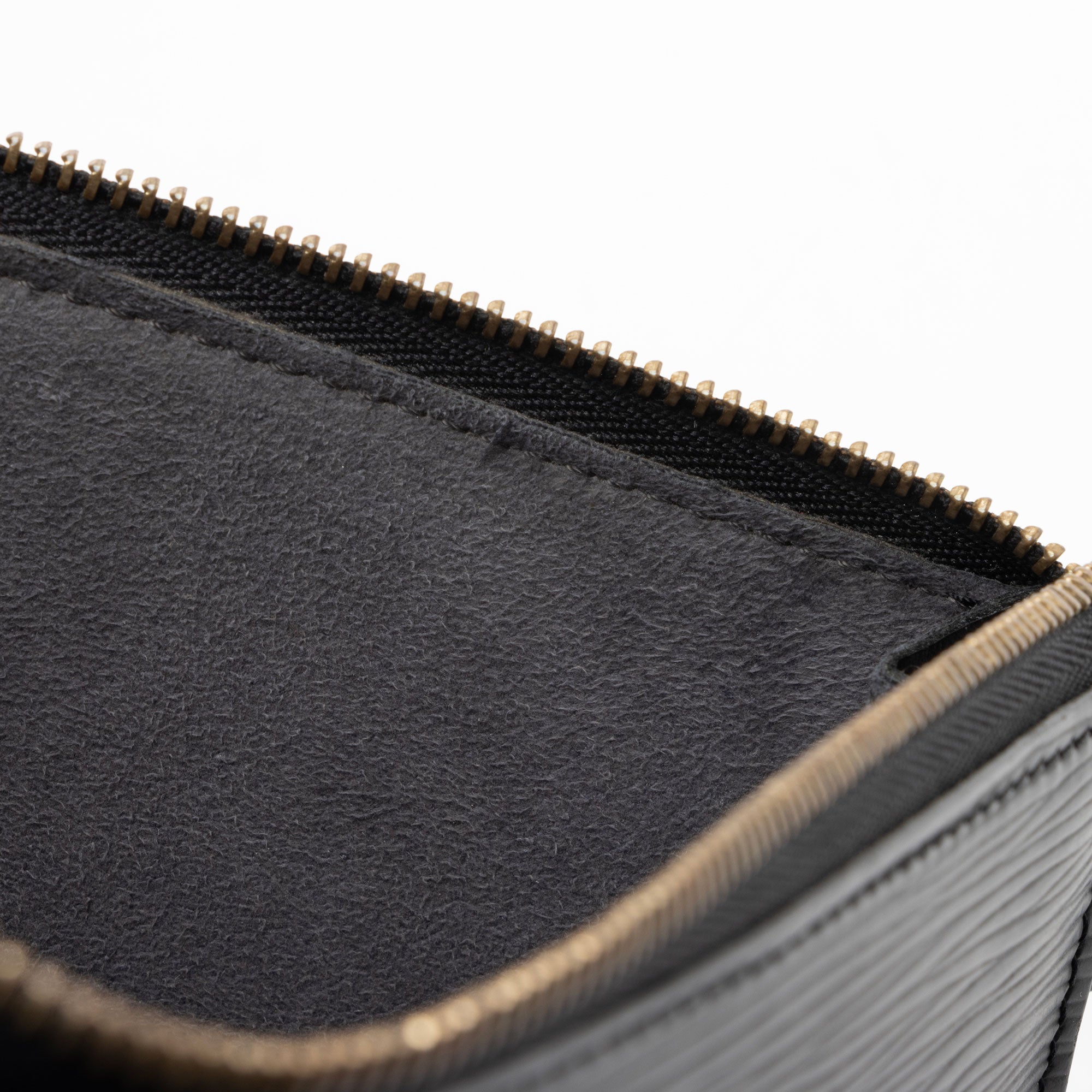 Louis Vuitton Vintage Epi Leather Pochette 21 Accessoires