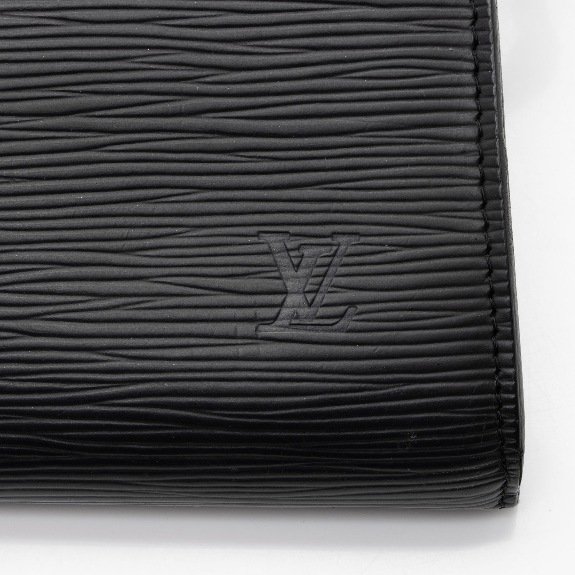 Louis Vuitton Vintage Epi Leather Pochette 21 Accessoires