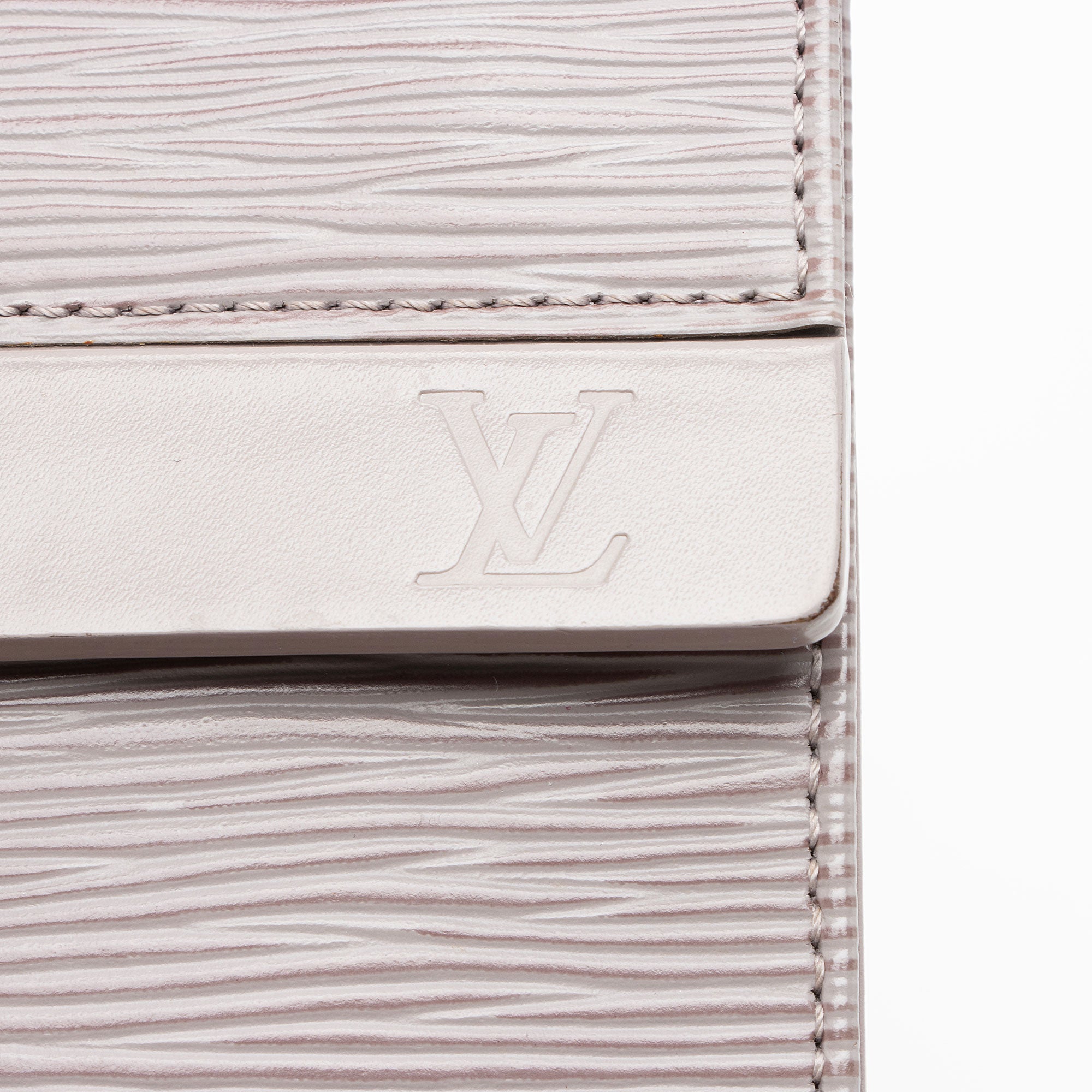 Louis Vuitton Vintage Epi Leather Ramatuelle Shoulder Bag (SHF-o8atov)