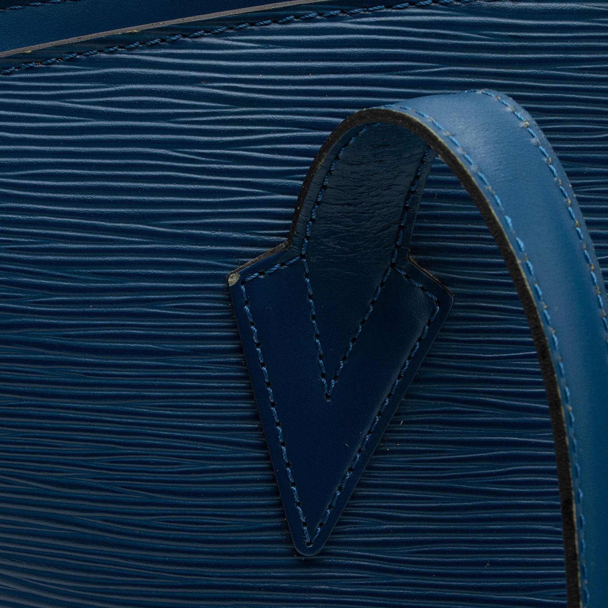 Louis Vuitton Vintage Epi Leather St. Jacques GM Shoulder Bag (SHF-gtFoLI)