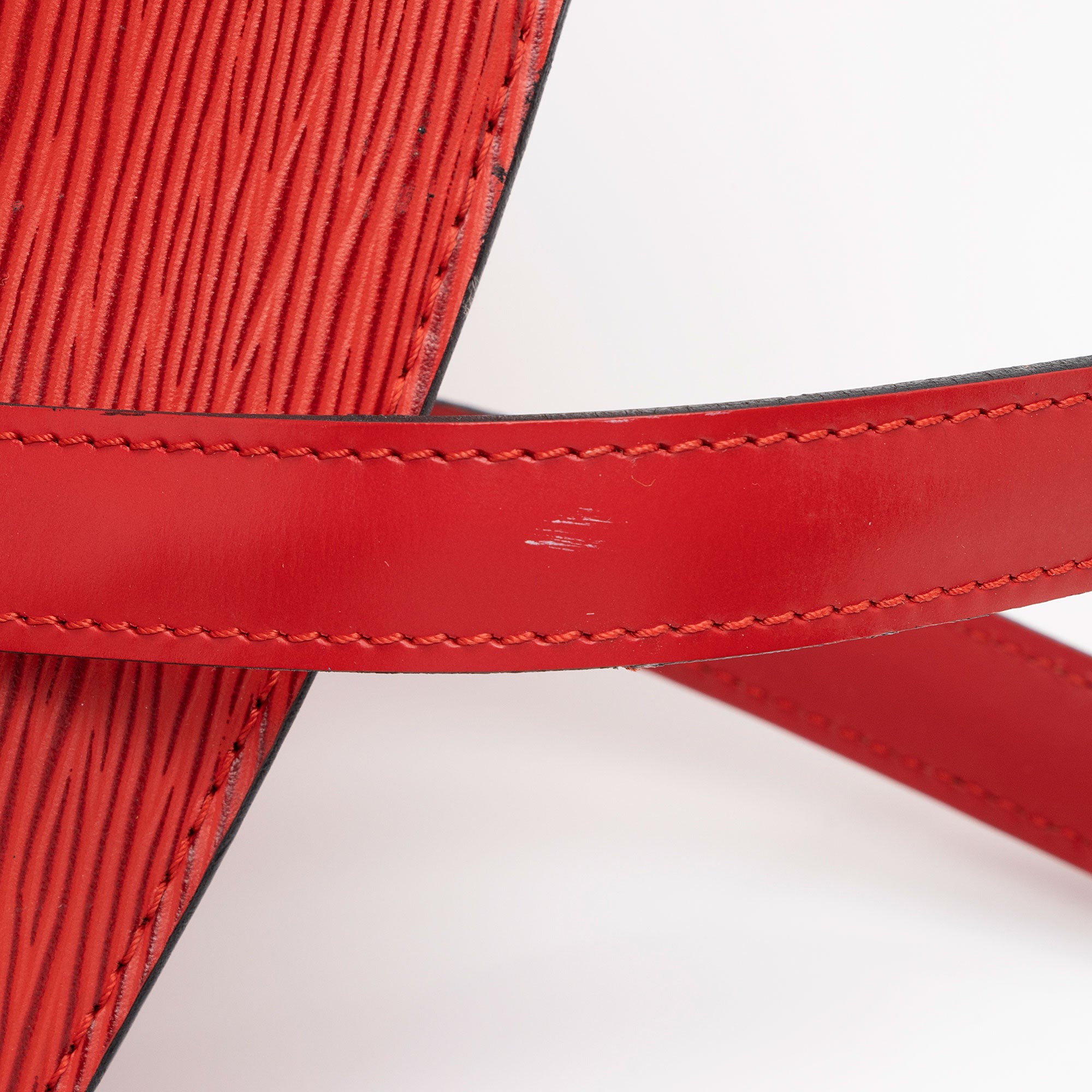 Louis Vuitton Vintage Epi Leather St. Jacques PM Shoulder Bag (SHF-vtXe8U)